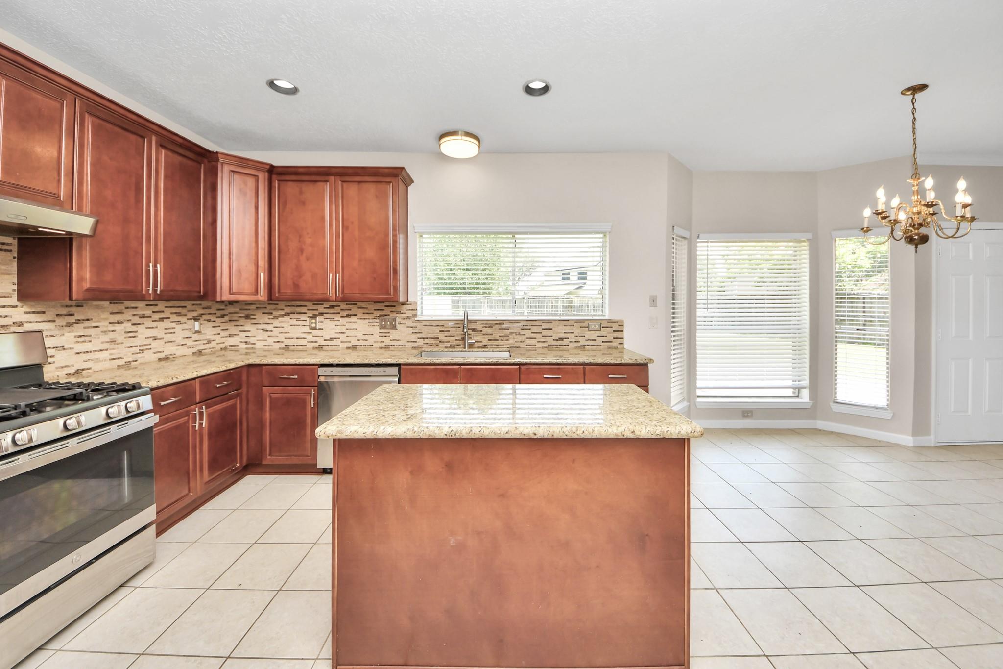 5606 Charlestown Colony Drive