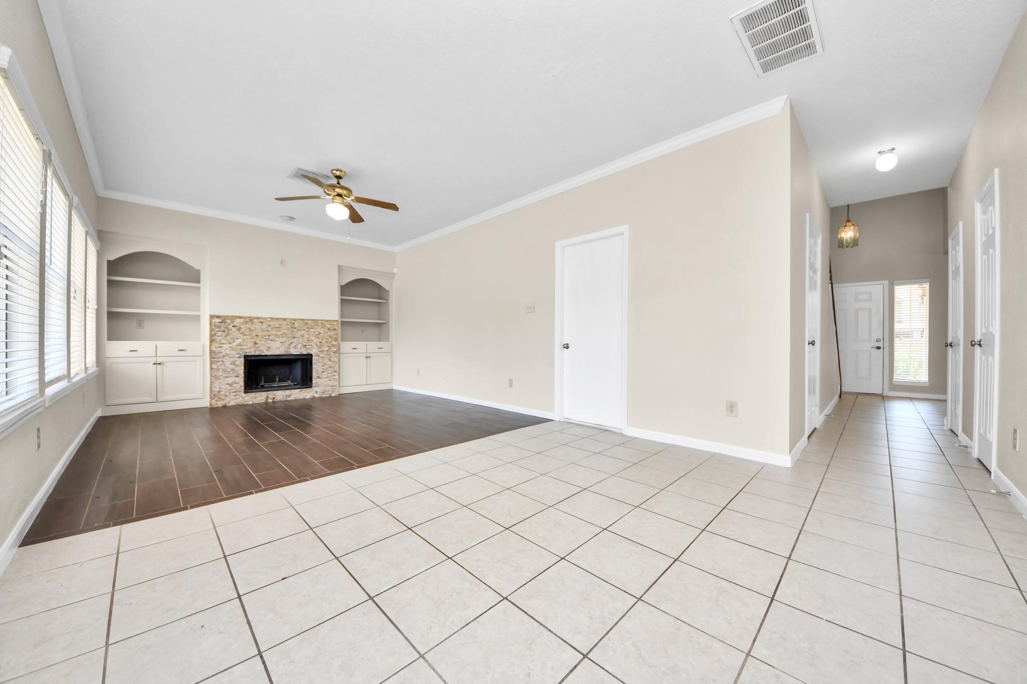 5606 Charlestown Colony Drive