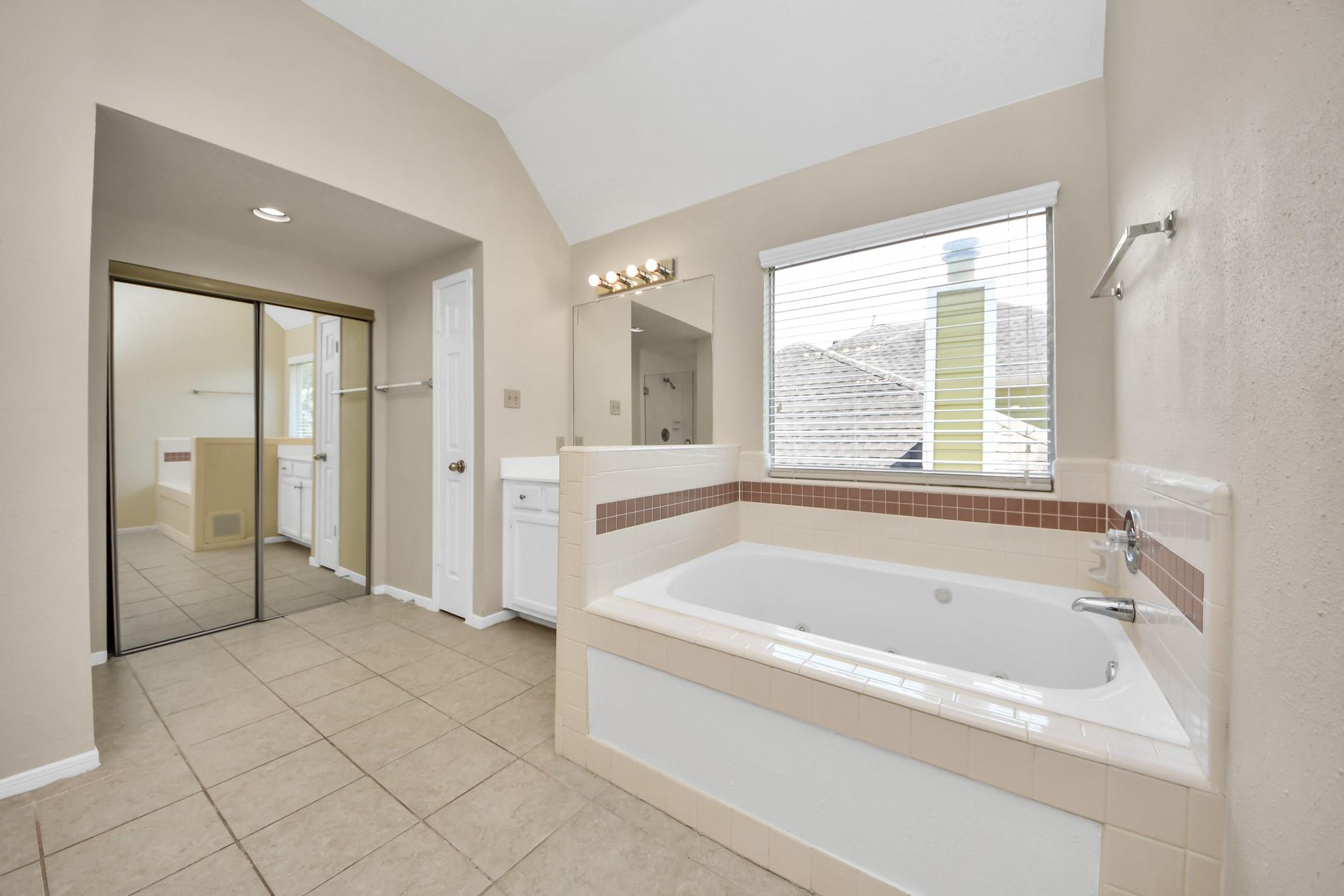 5606 Charlestown Colony Drive