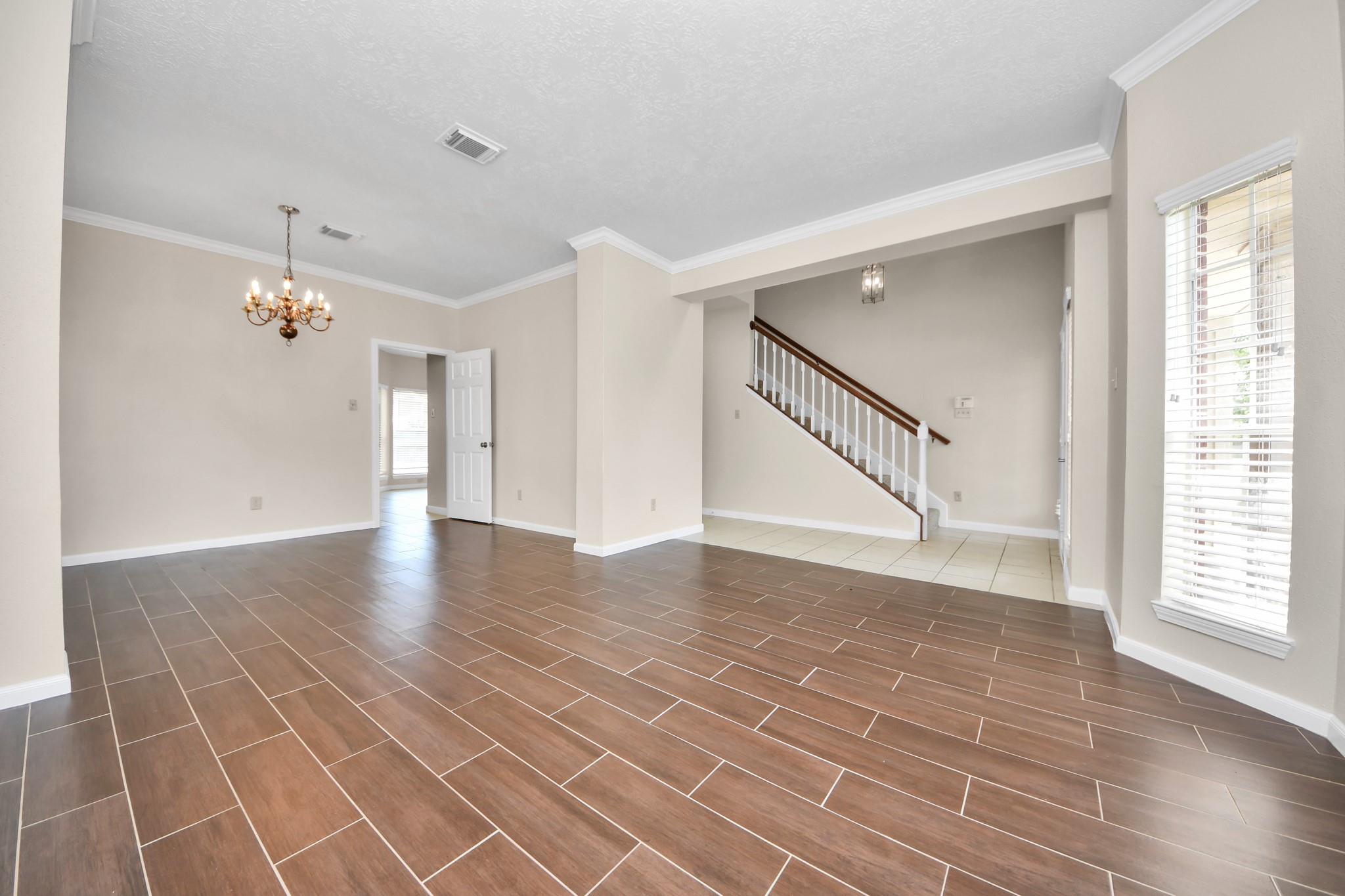 5606 Charlestown Colony Drive