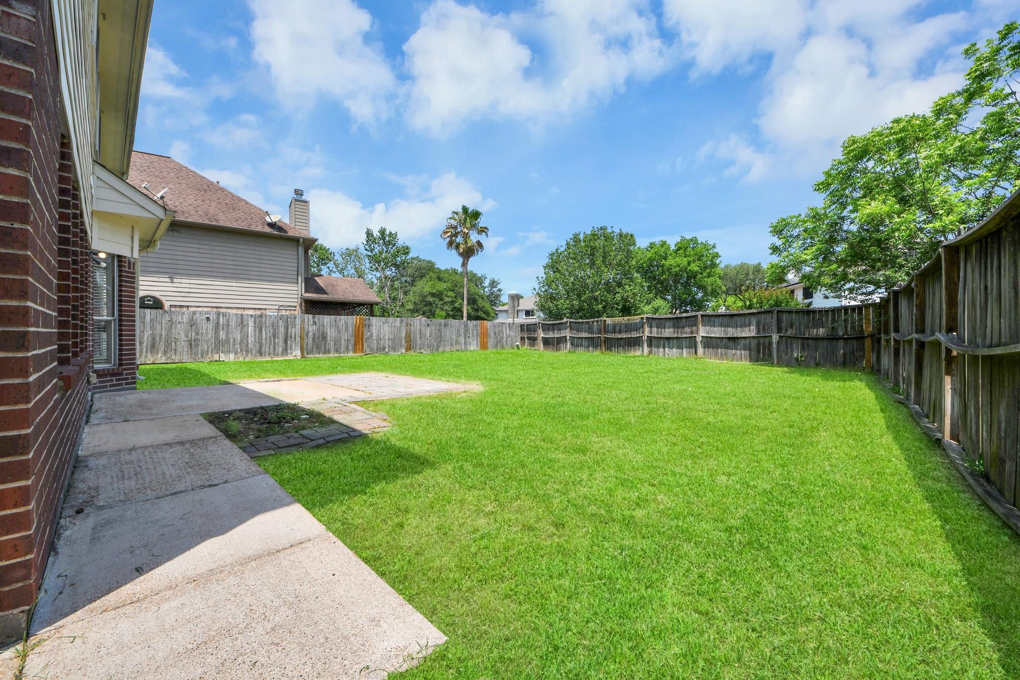 5606 Charlestown Colony Drive