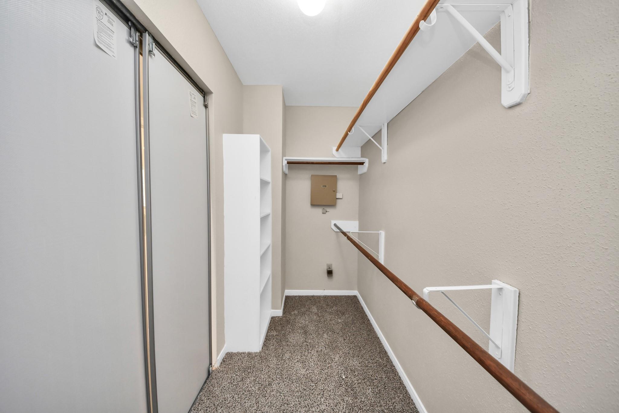 5606 Charlestown Colony Drive