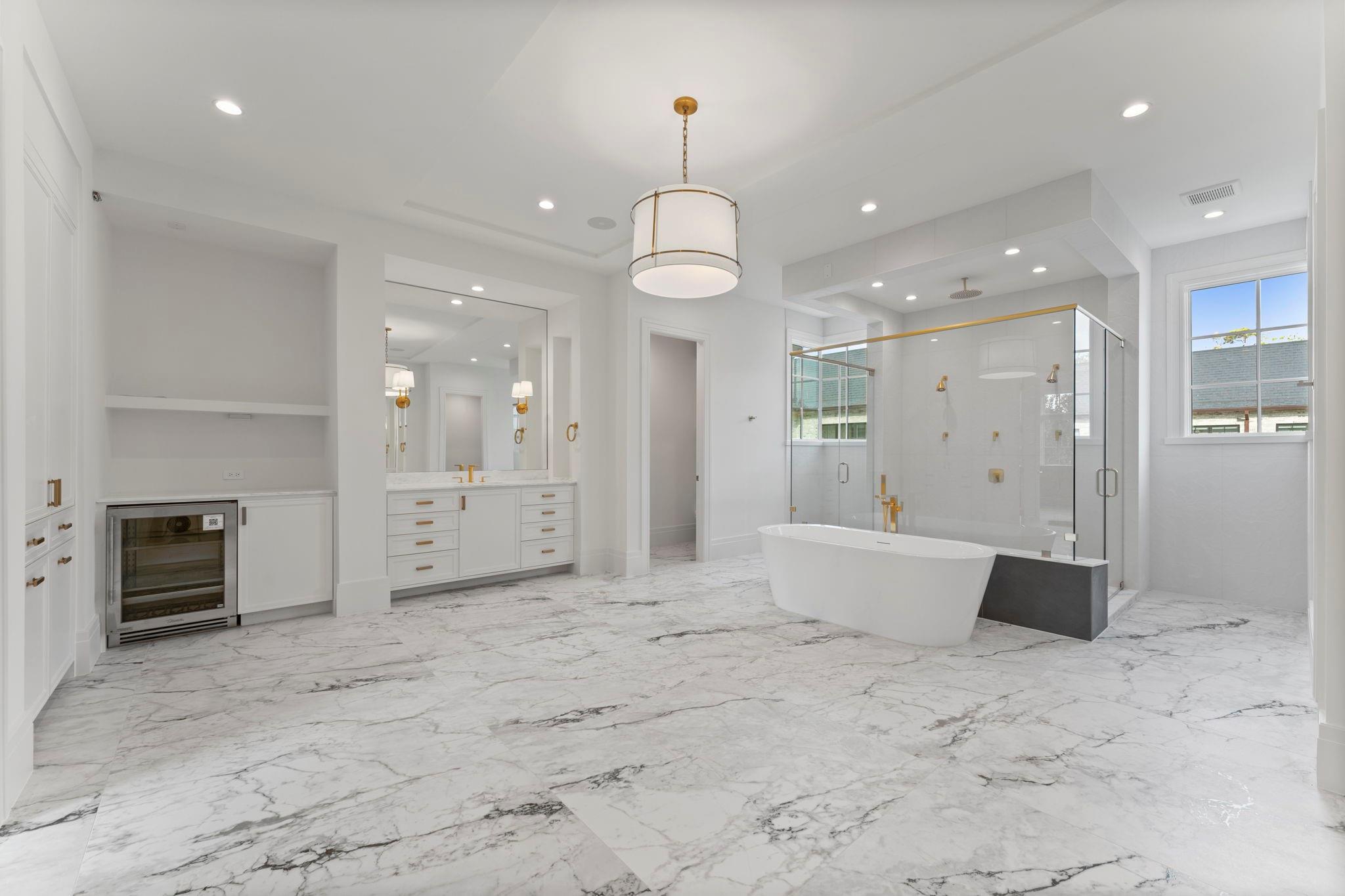 3653 Chevy Chase Drive