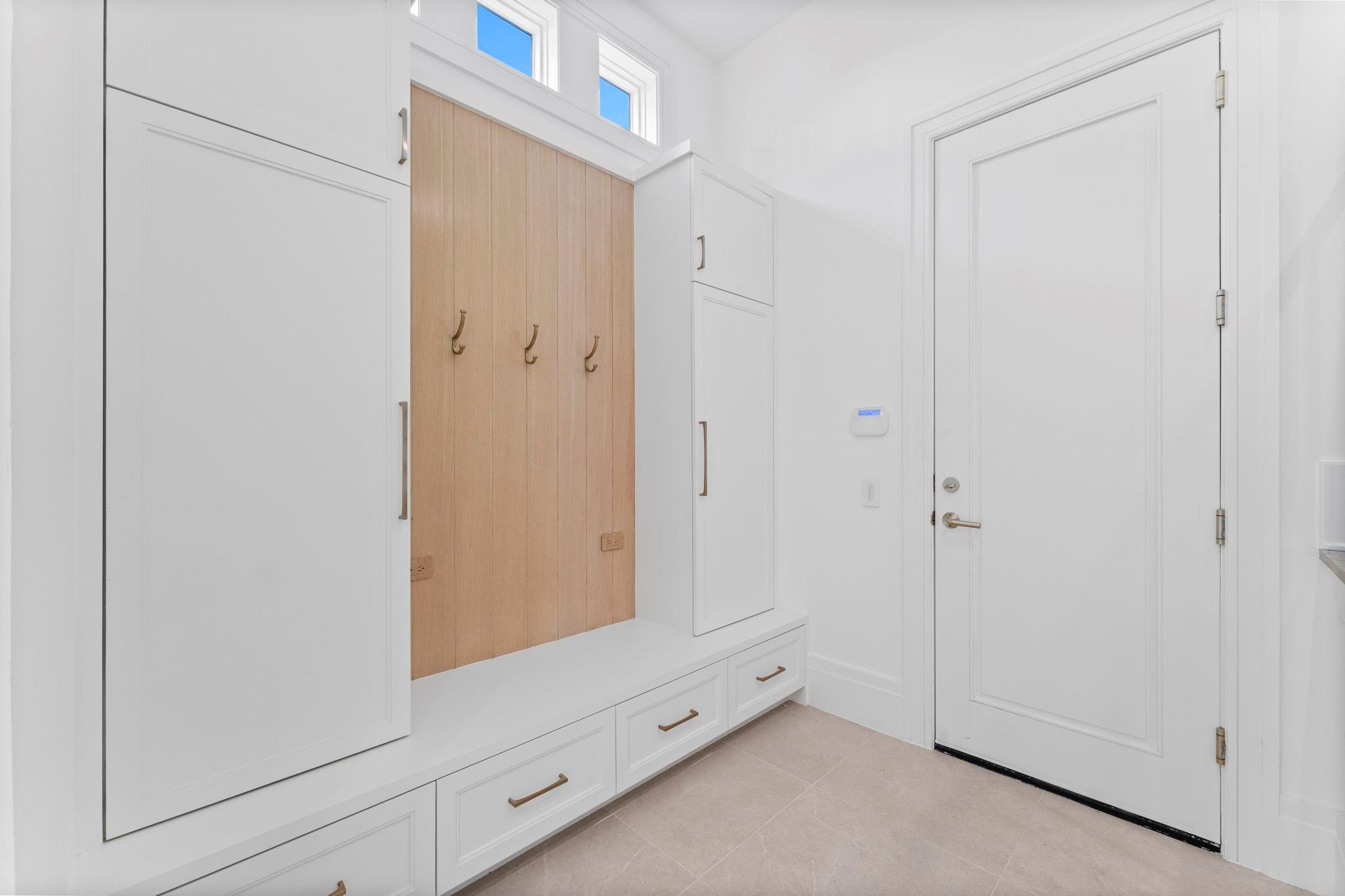 3653 Chevy Chase Drive