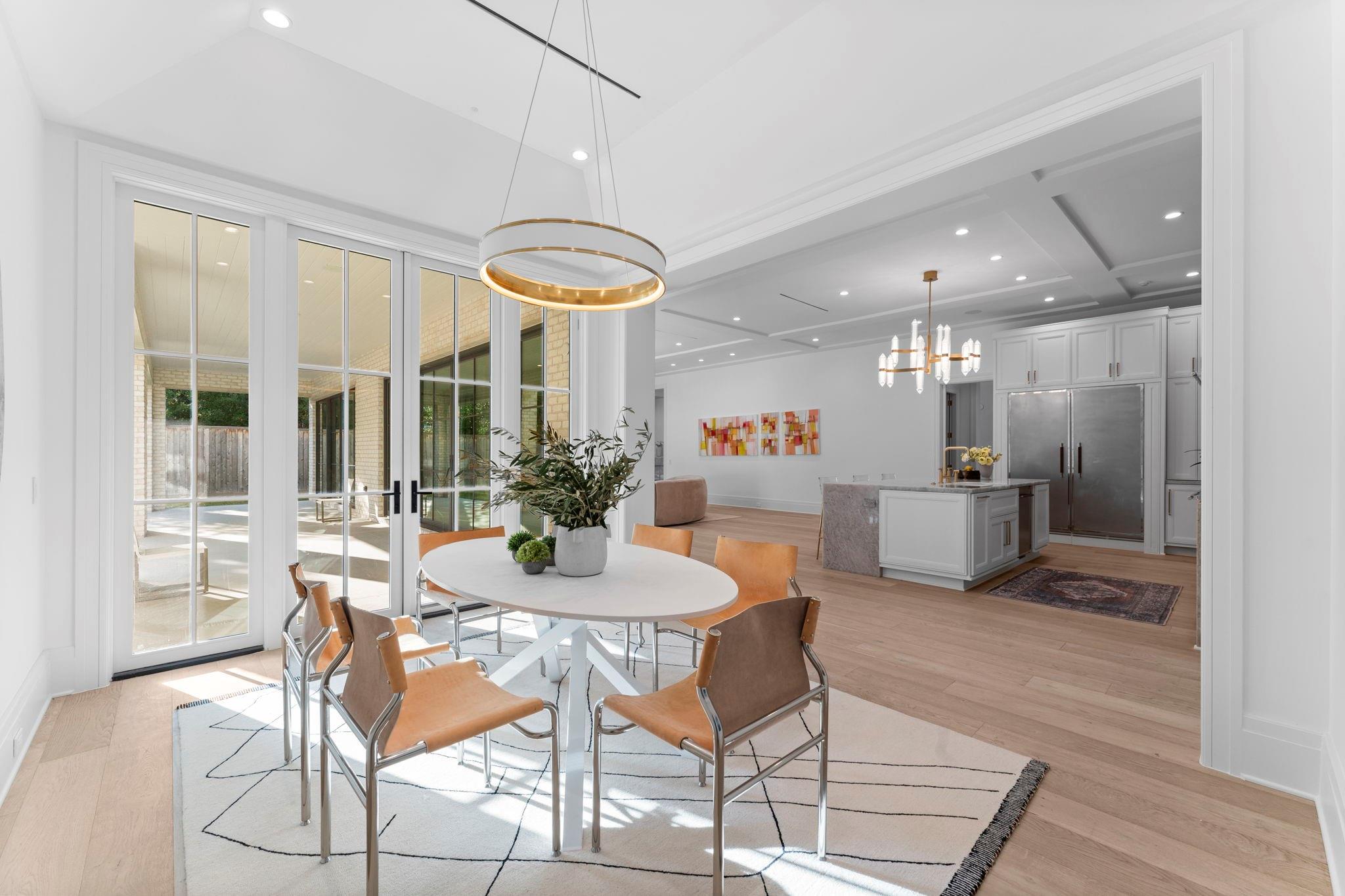 3653 Chevy Chase Drive