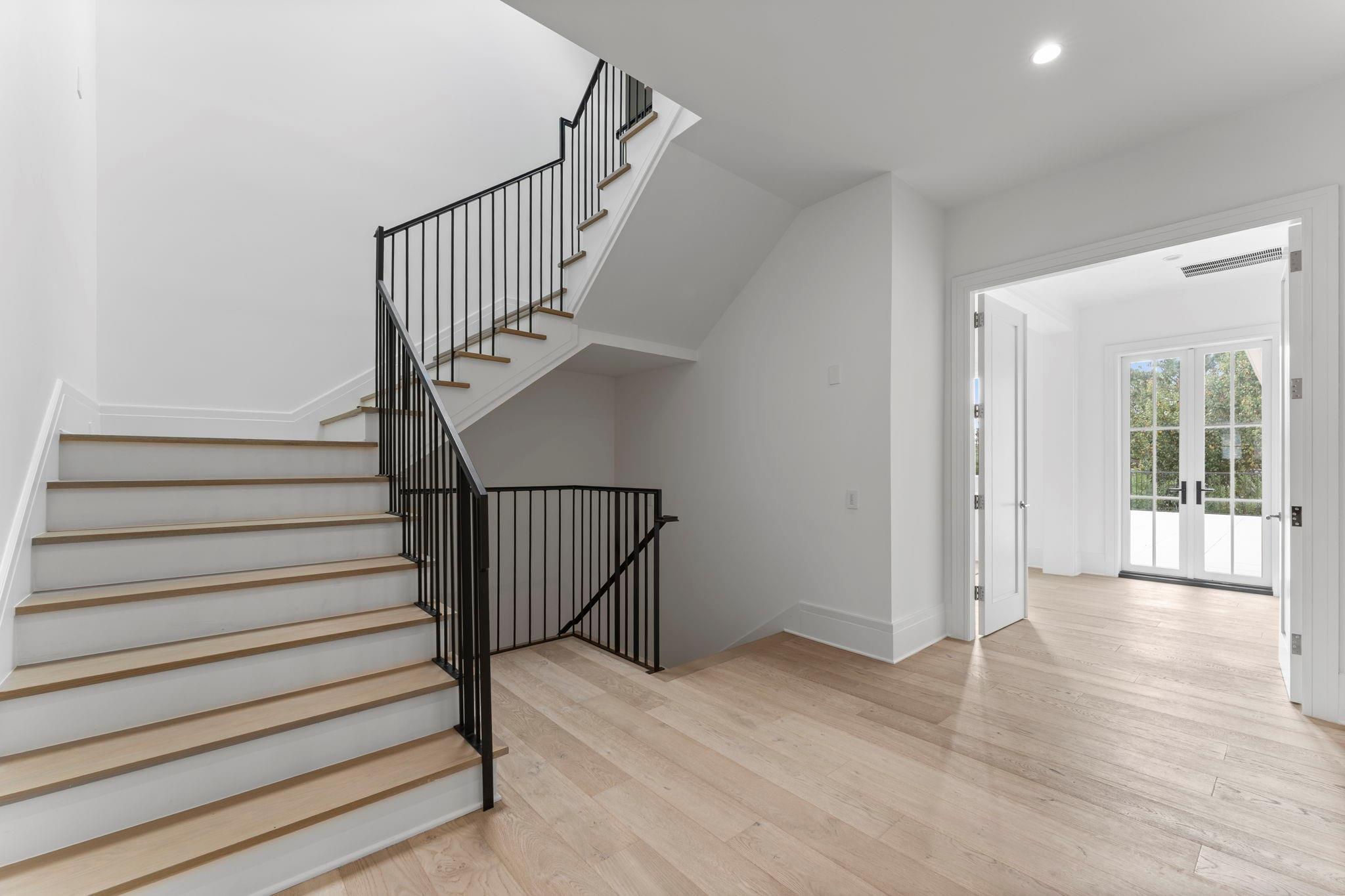 3653 Chevy Chase Drive