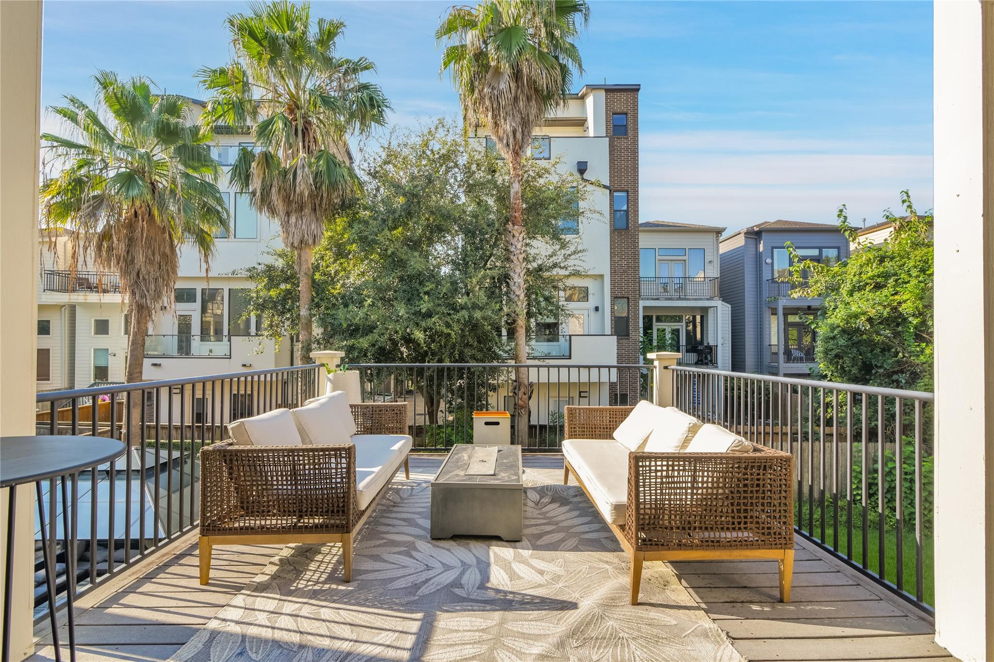 5213 Lillian Street
