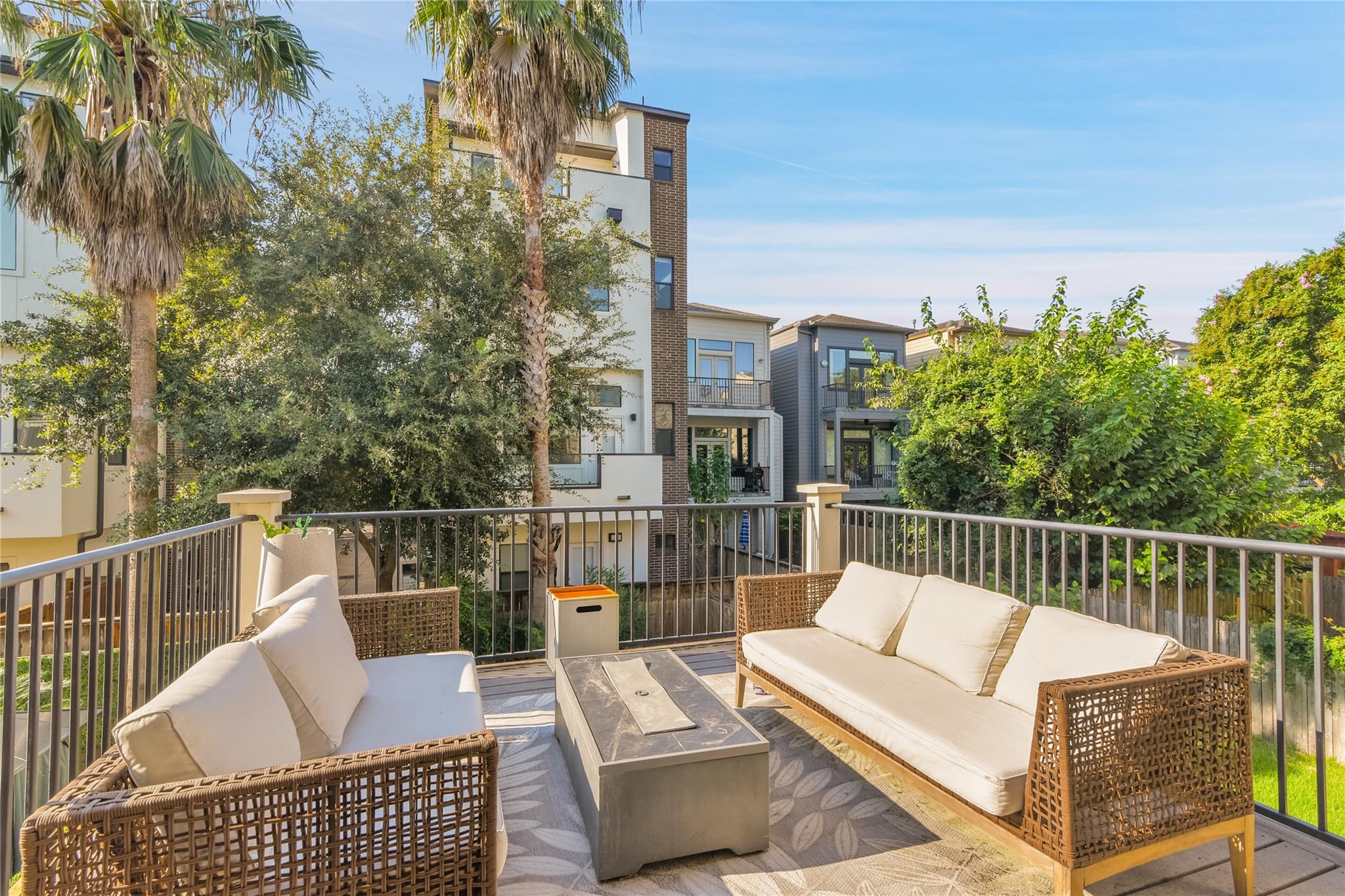 5213 Lillian Street