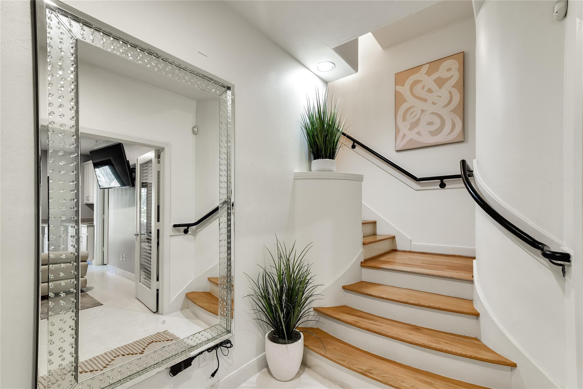5213 Lillian Street