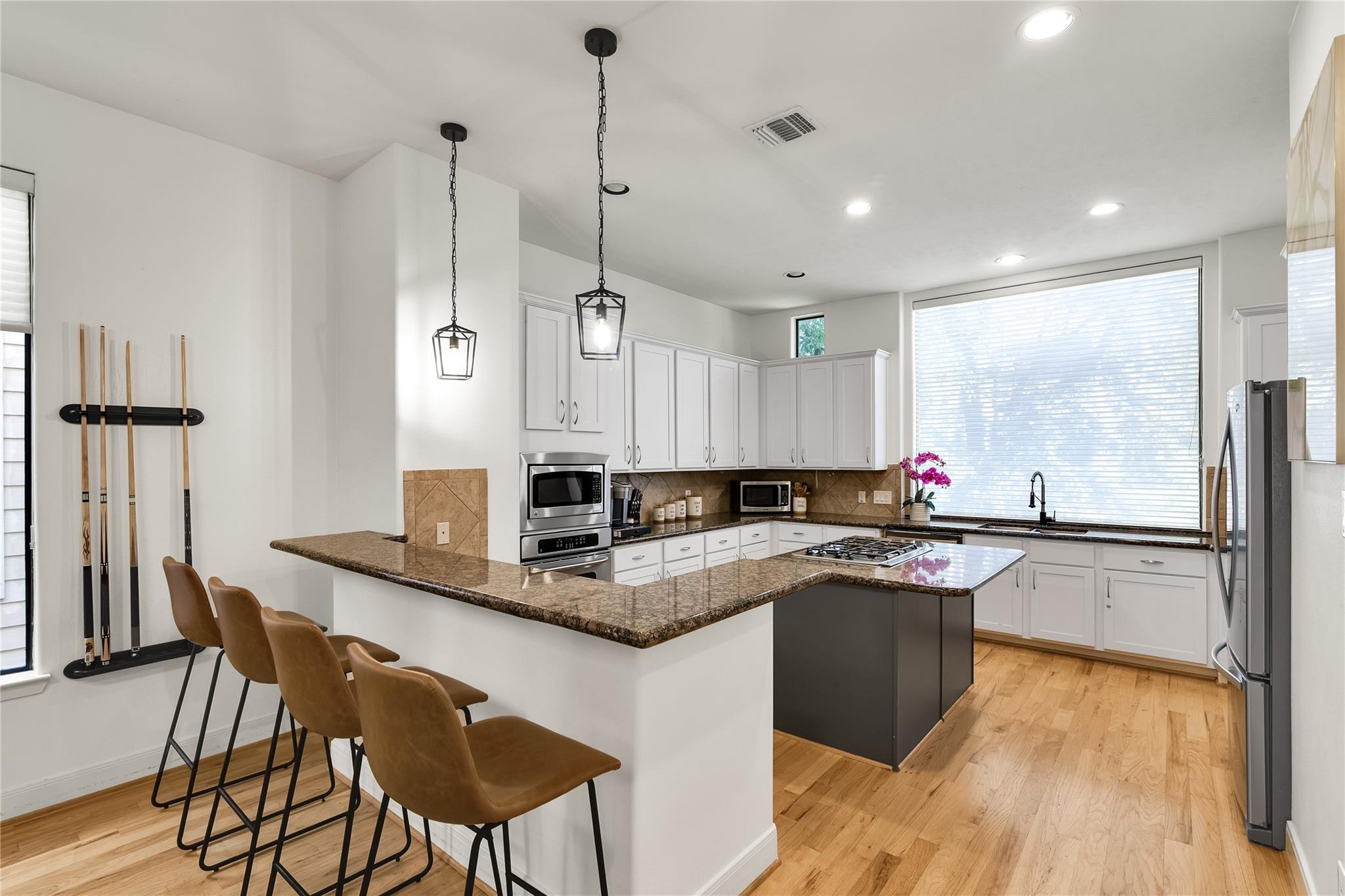 5213 Lillian Street