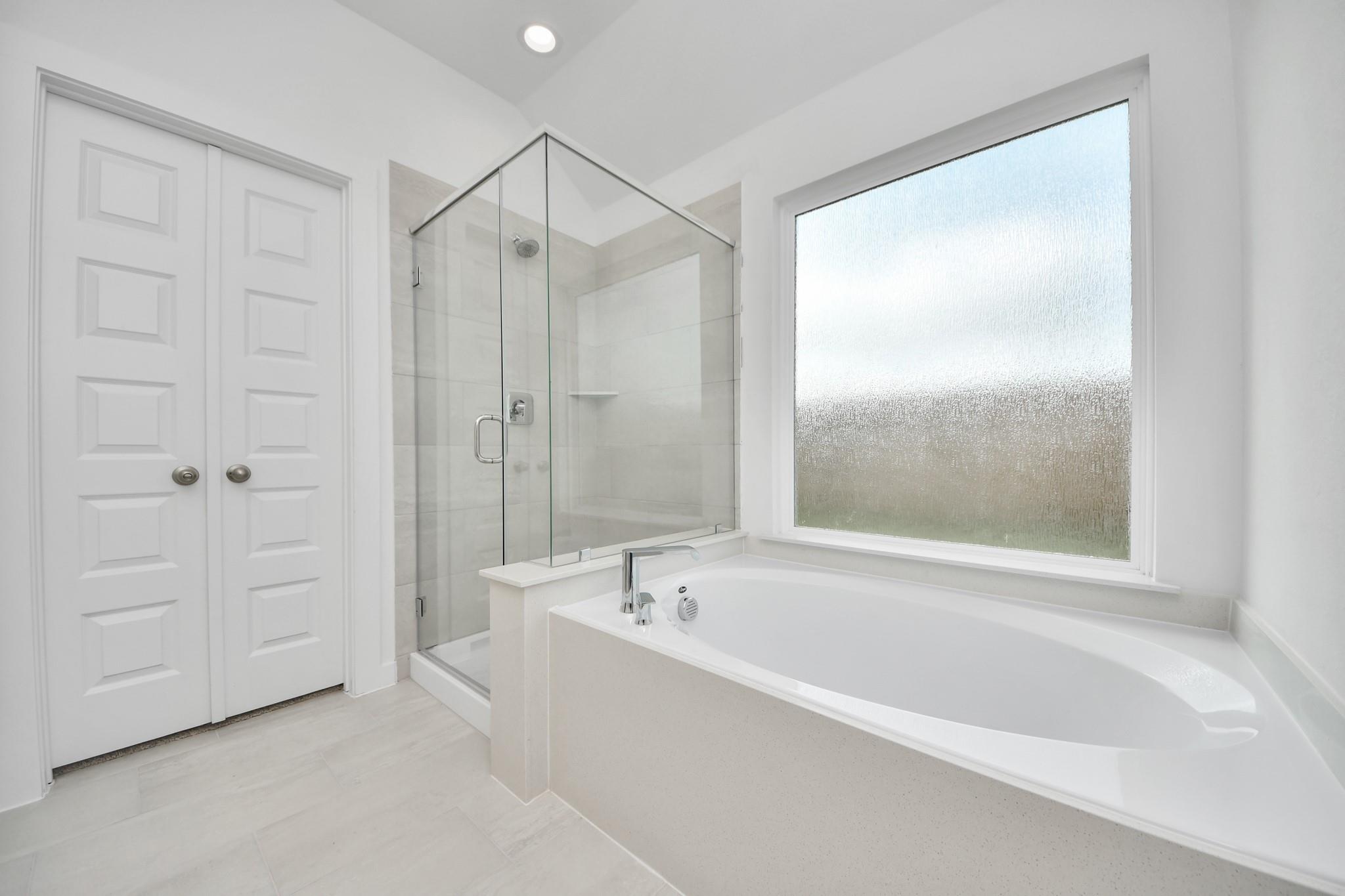 5823 Madison Trail Drive