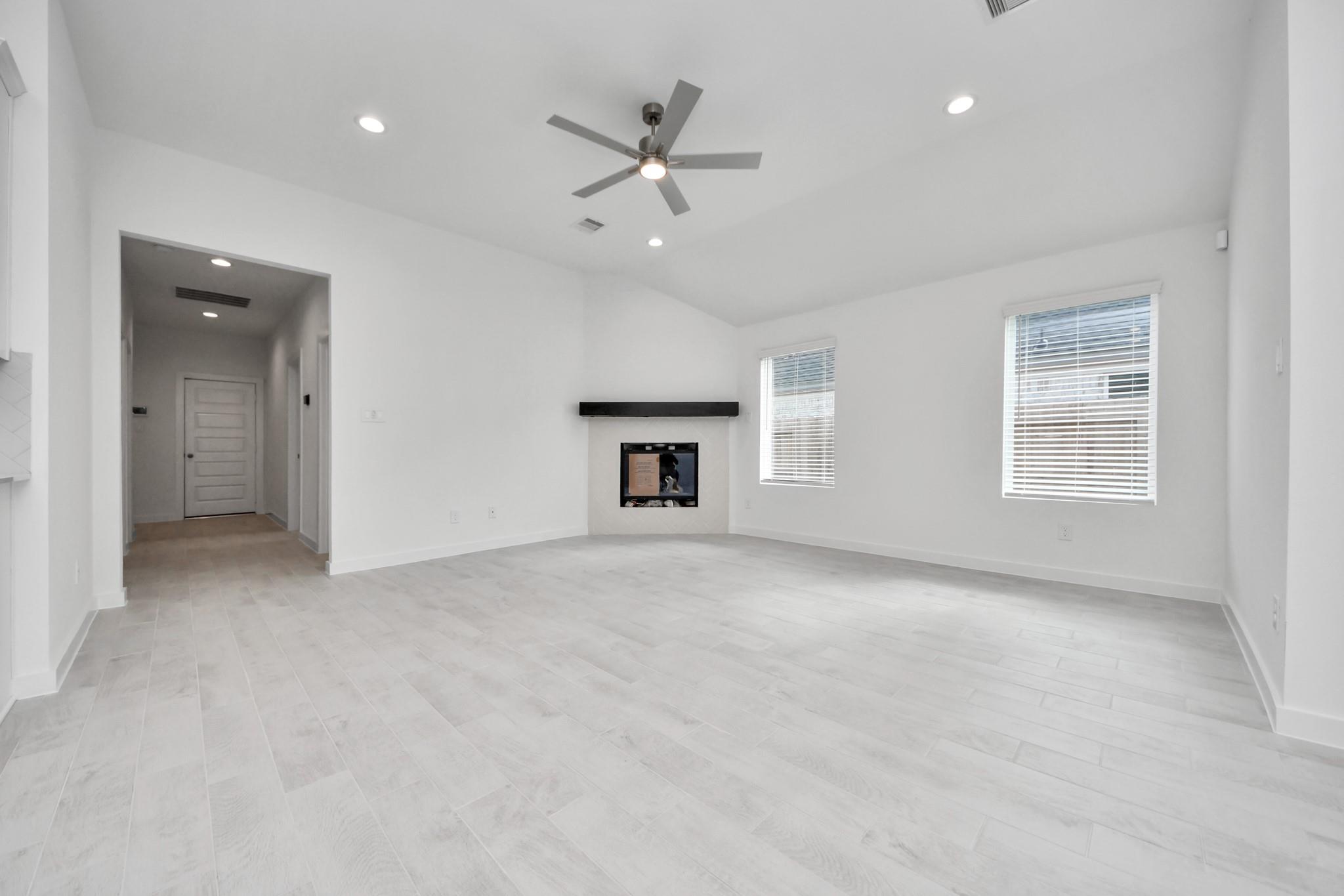 5823 Madison Trail Drive