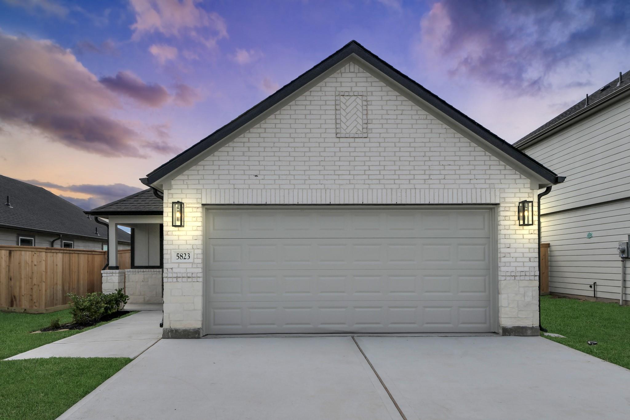 5823 Madison Trail Drive
