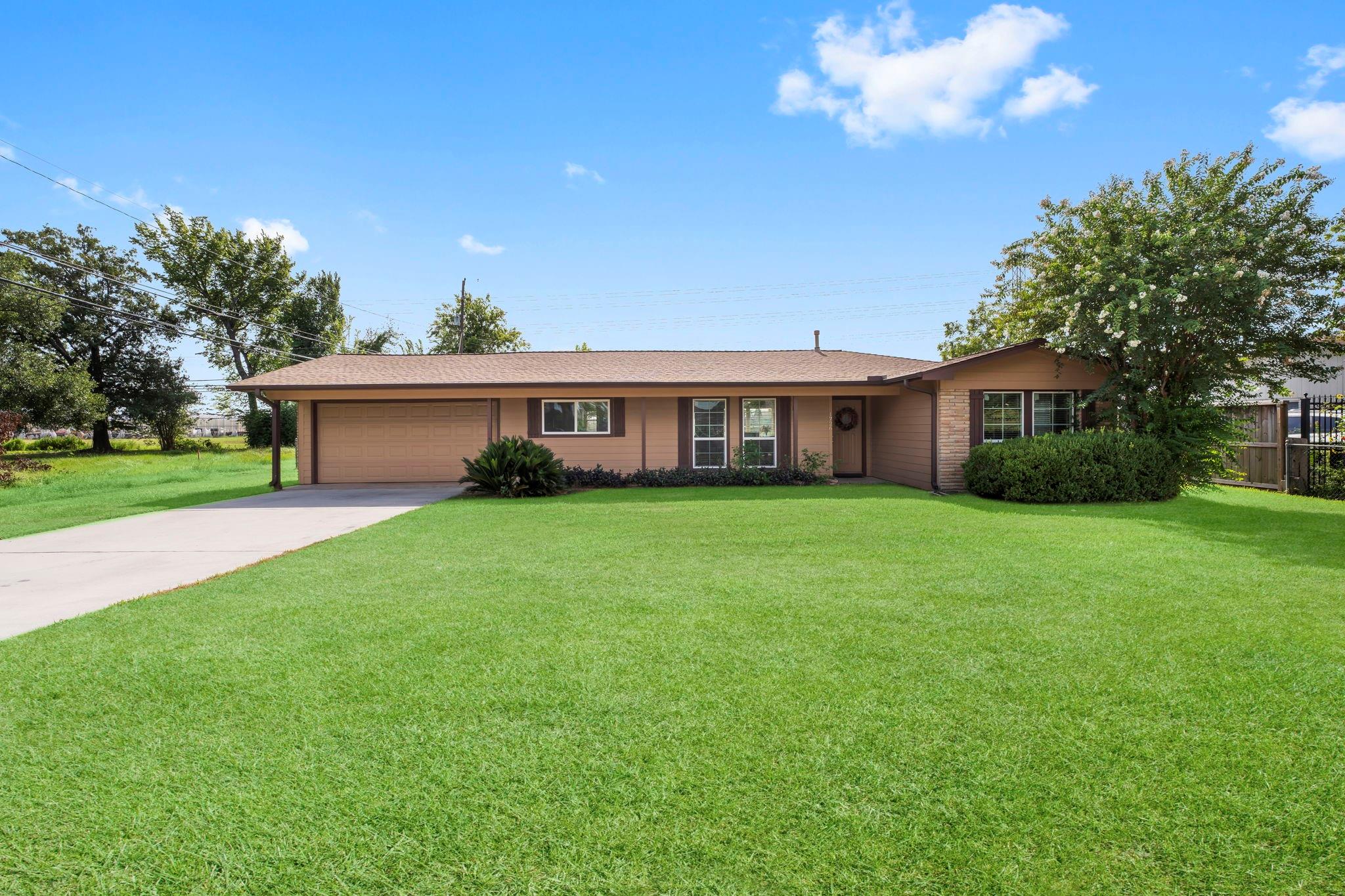 1726 Wycliffe Drive