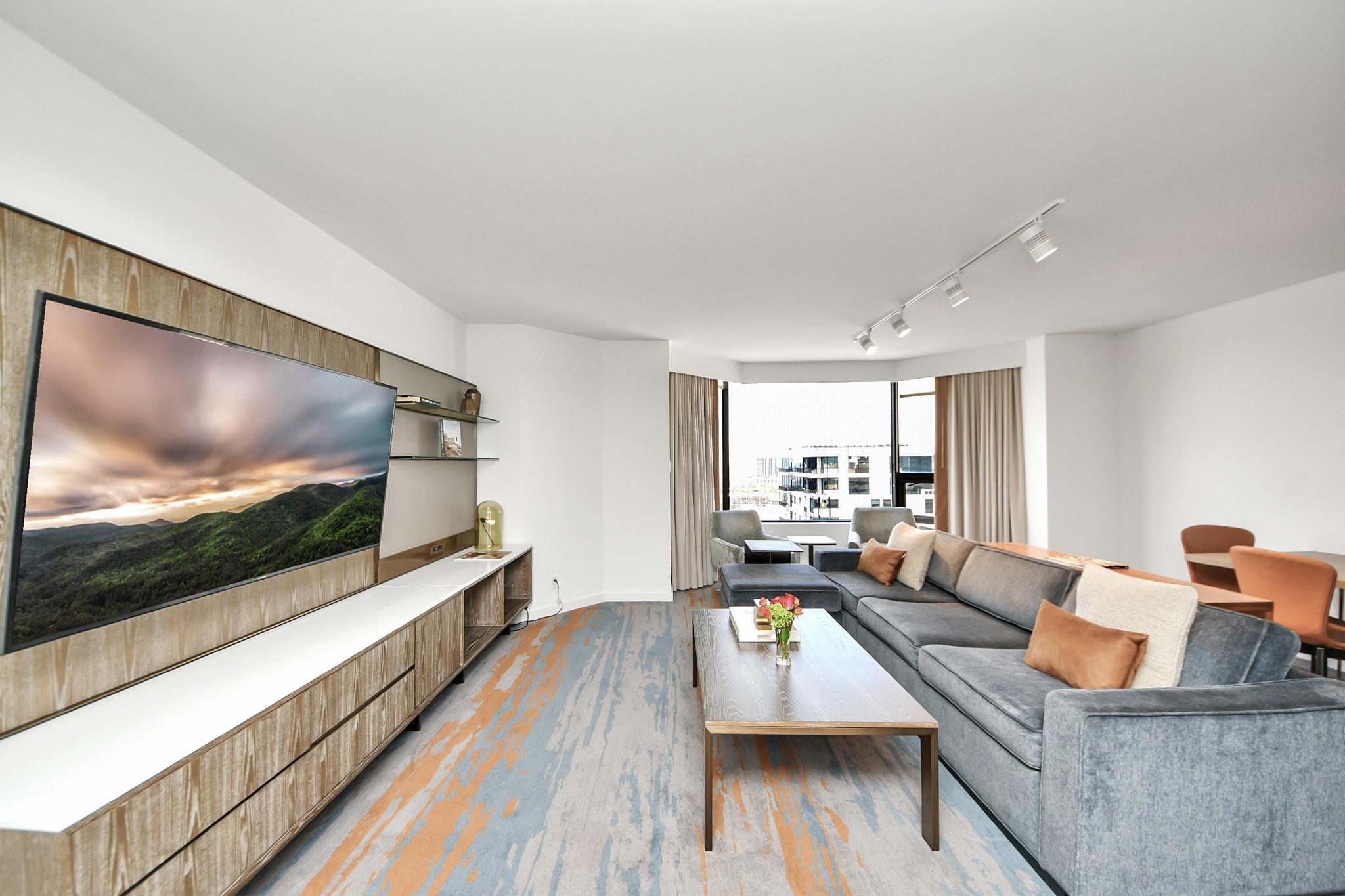 1300 Lamar Street # S8