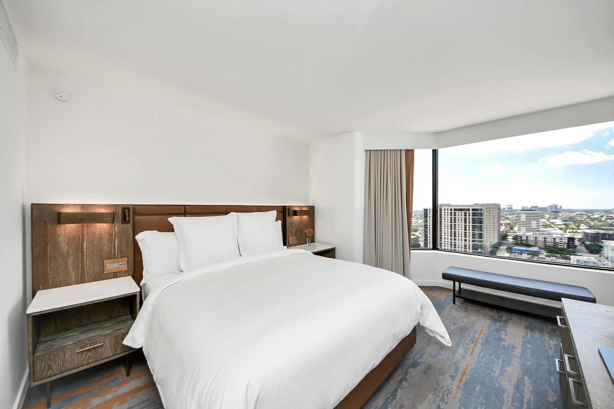 1300 Lamar Street # S8