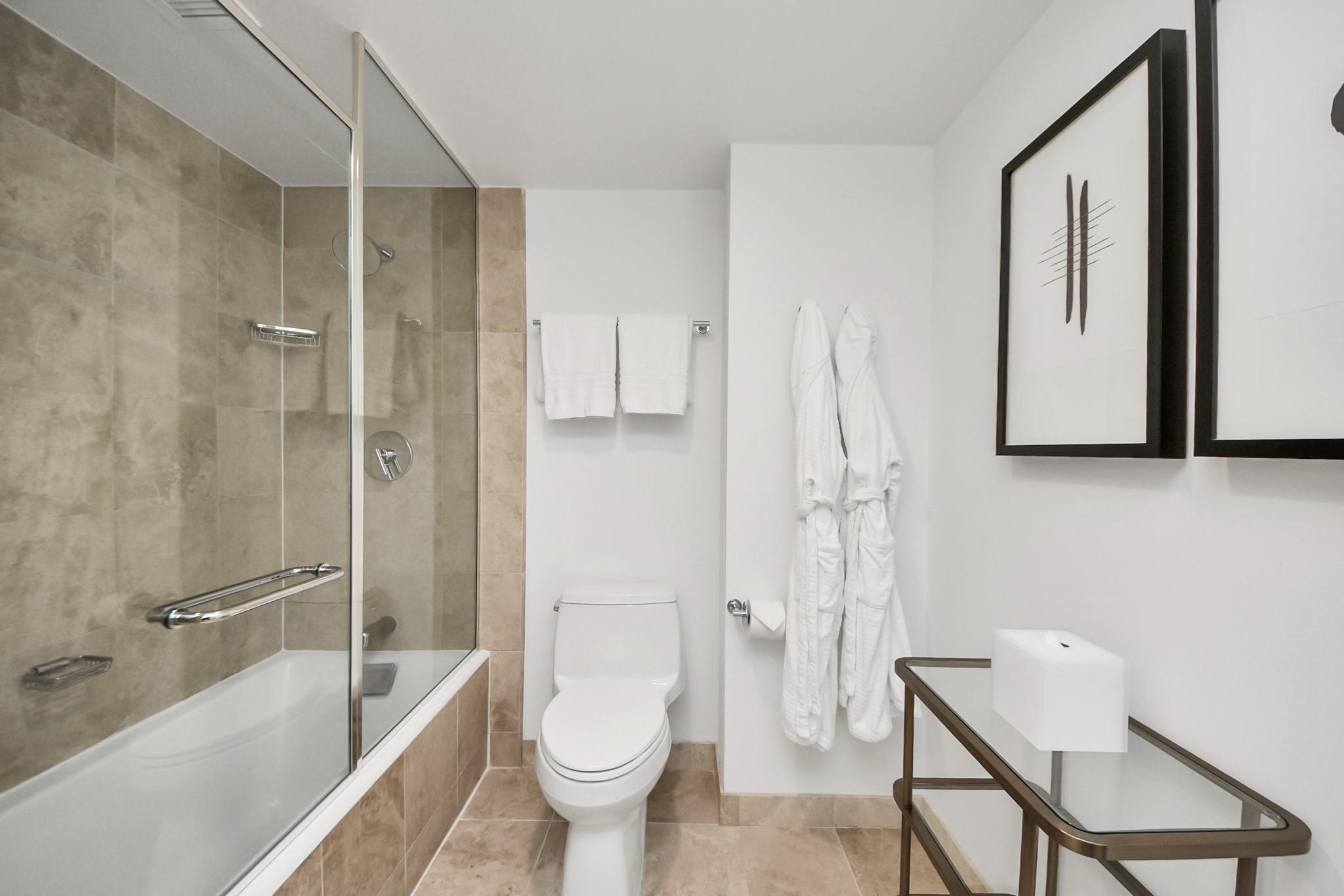 1300 Lamar Street # S8