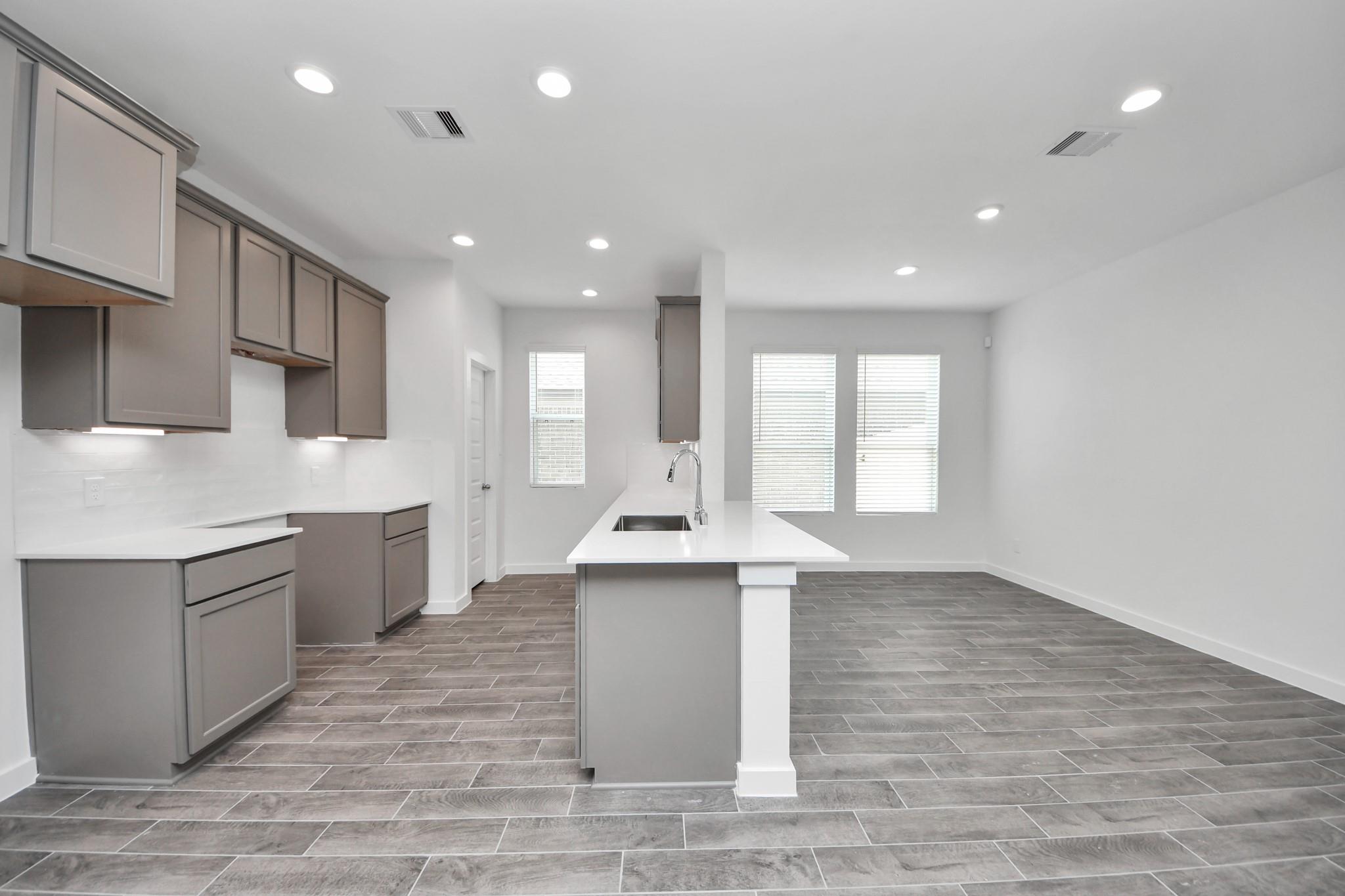 18530 Athena Flower Drive