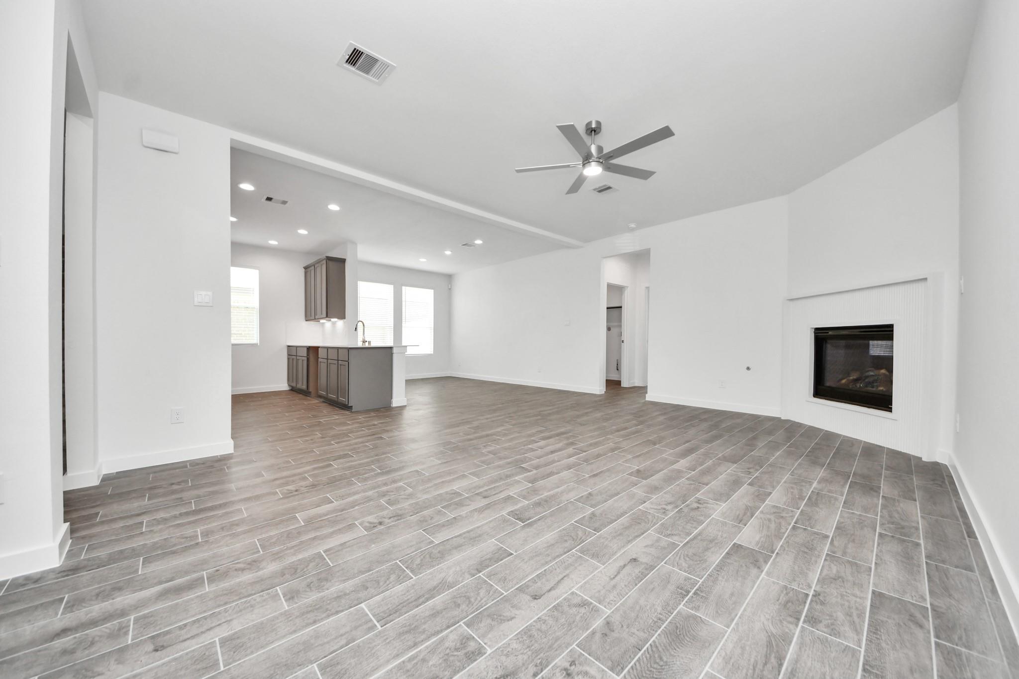 18530 Athena Flower Drive