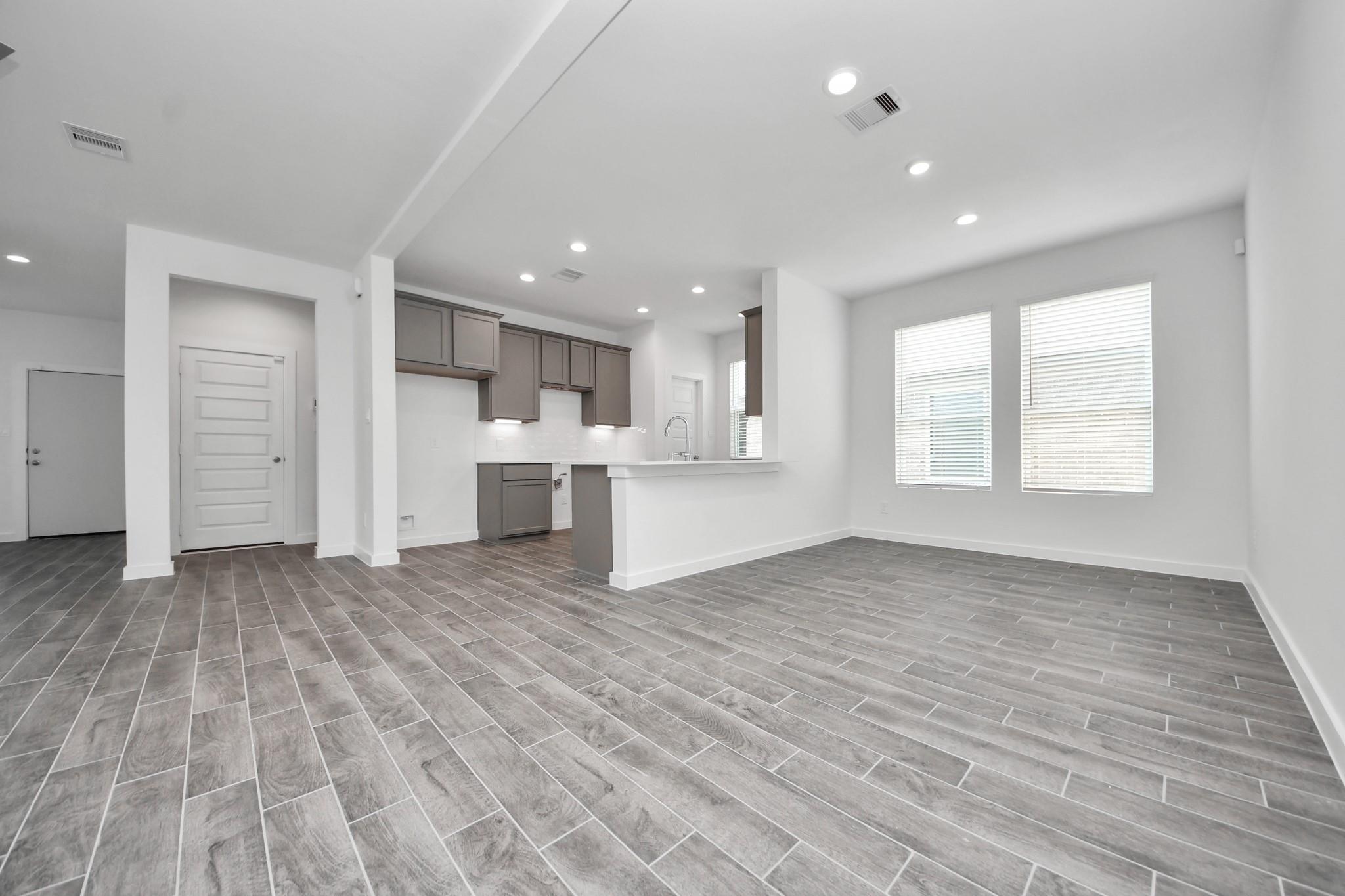 18530 Athena Flower Drive