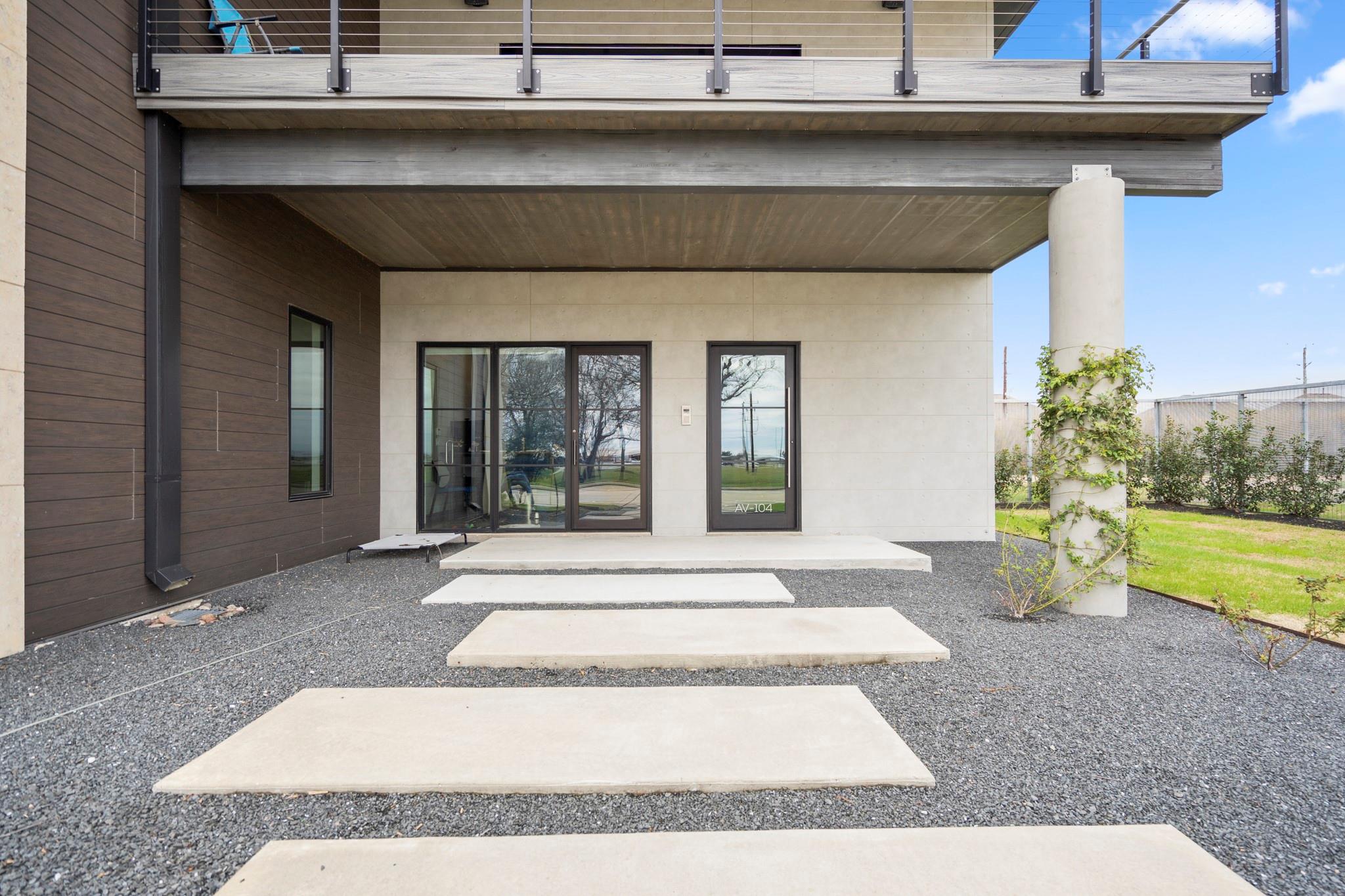 18000 Groschke Road # 4