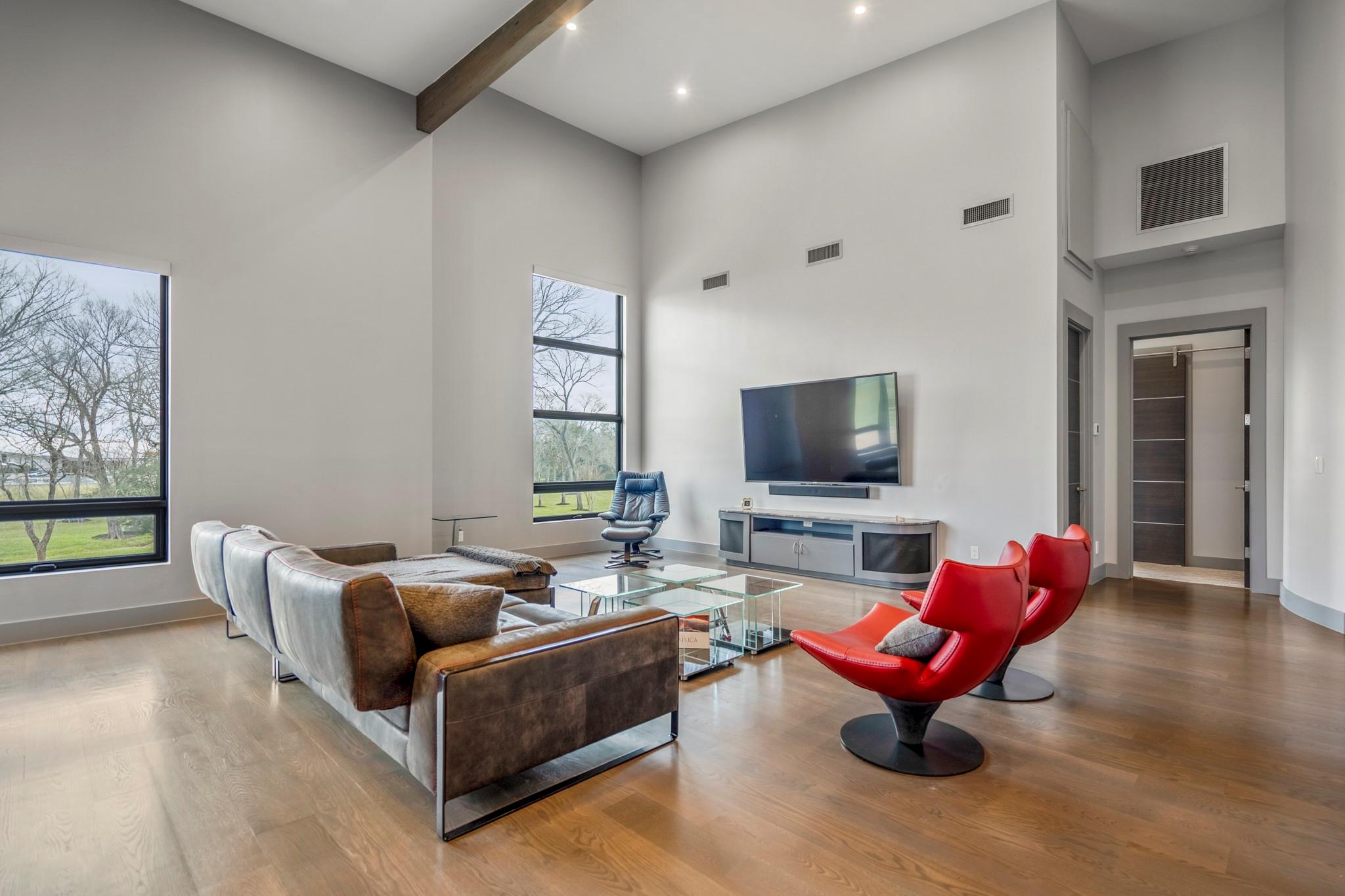 18000 Groschke Road # 4