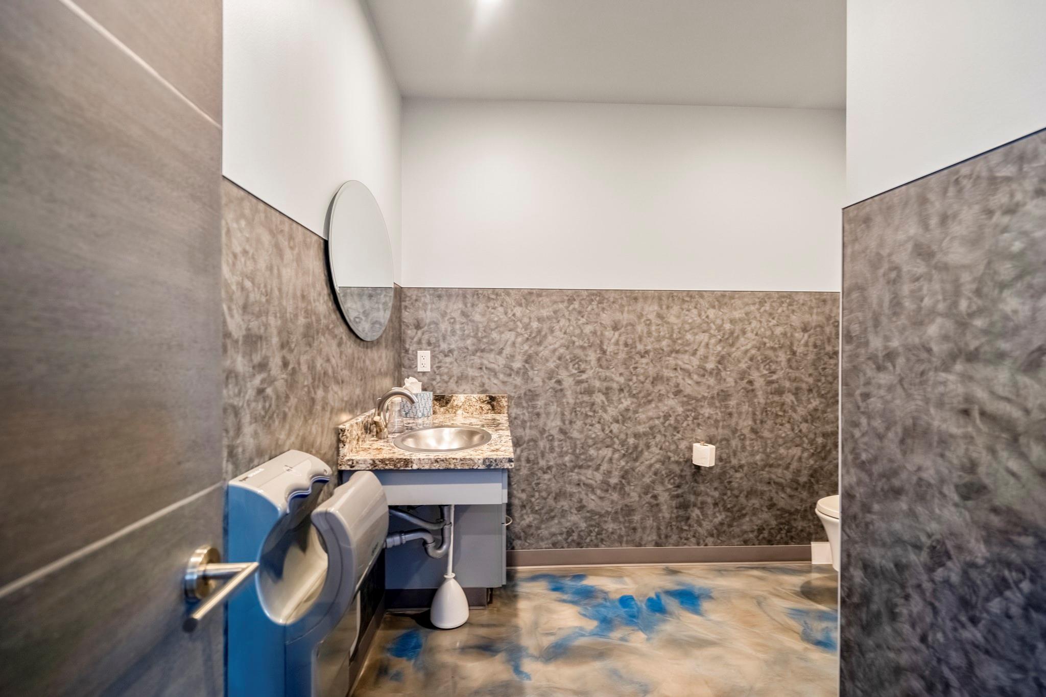 18000 Groschke Road # 4