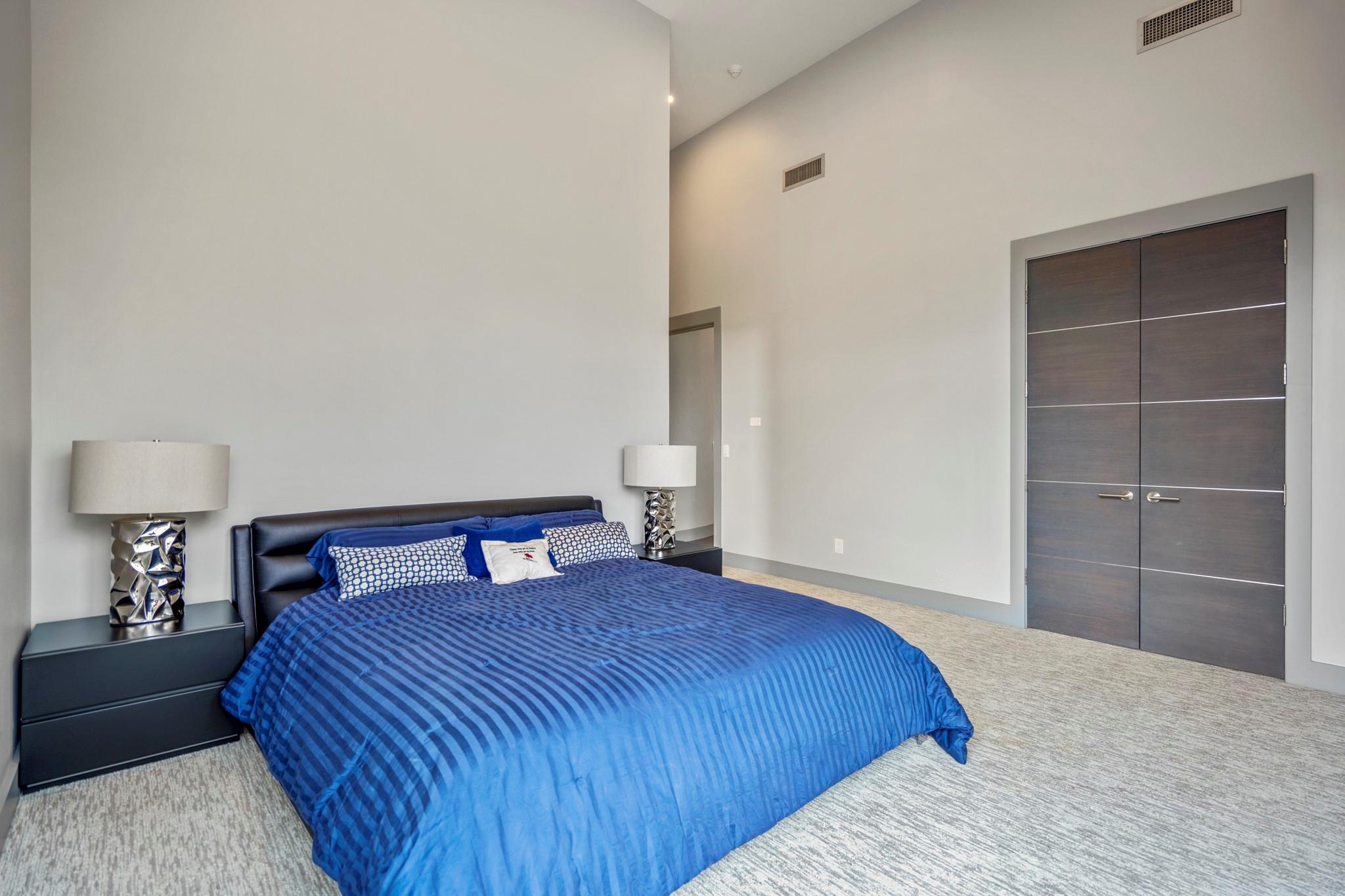 18000 Groschke Road # 4