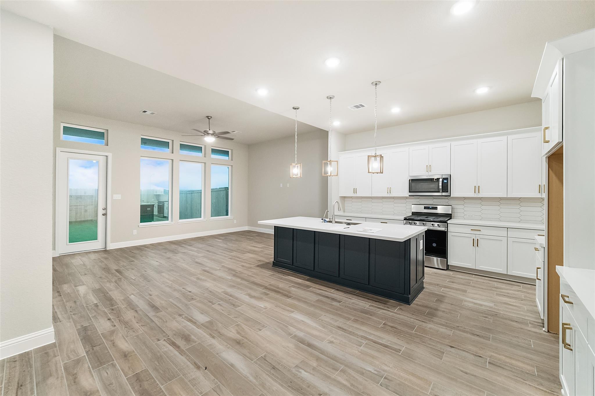 9123 Petroglyph Point Court