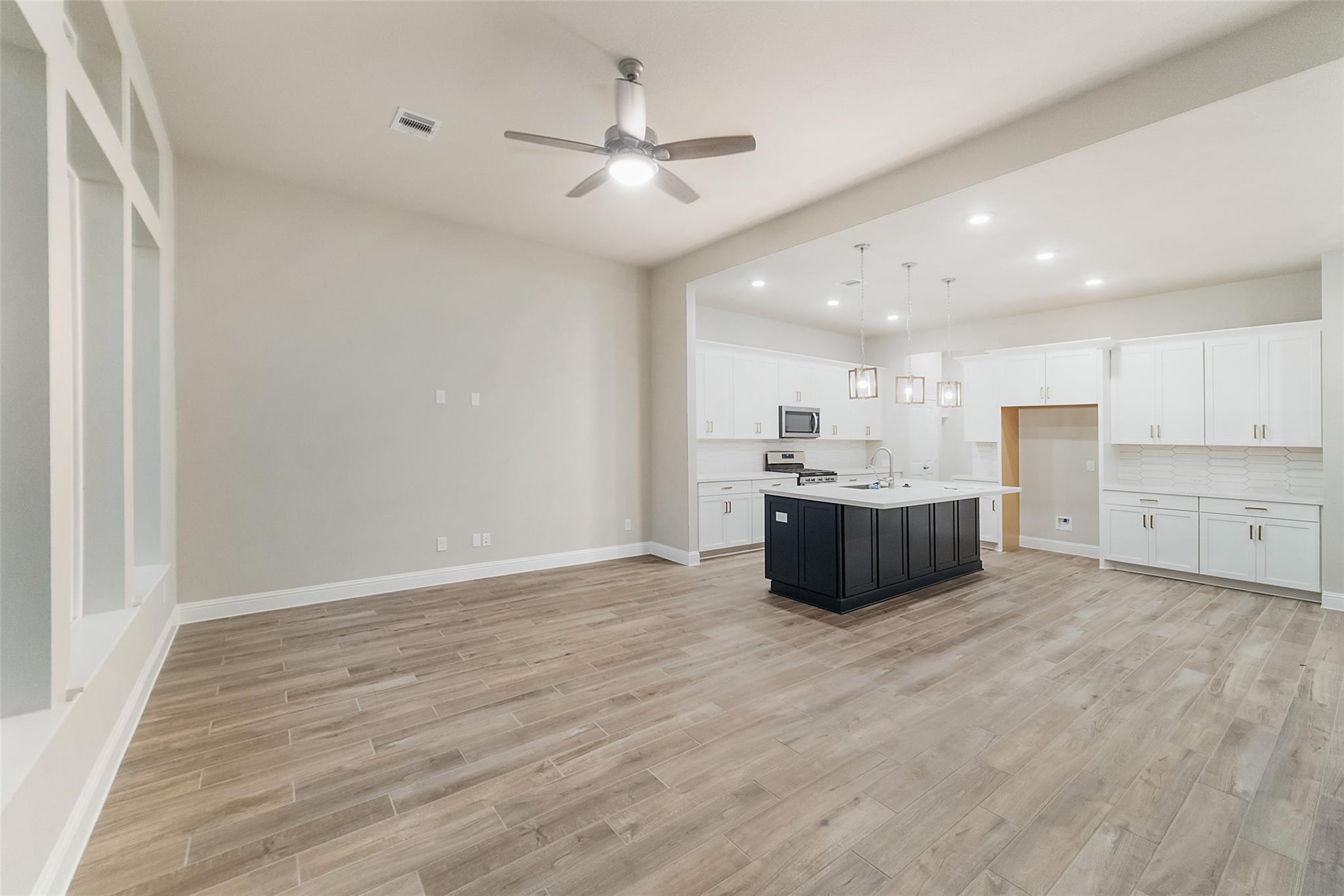 9123 Petroglyph Point Court