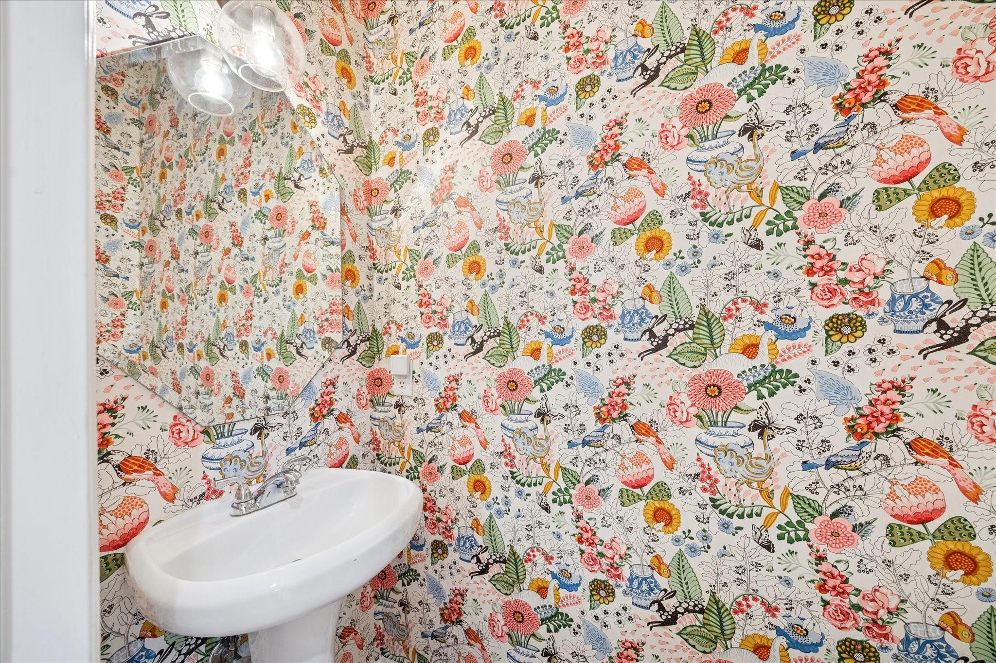 2667 Shady Acres Landing, Houston