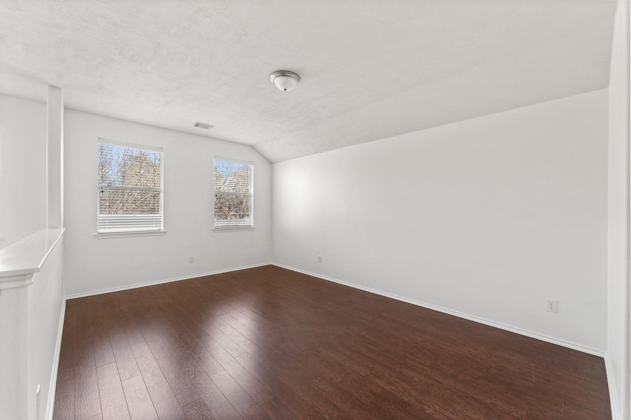 6 Druids Glen Place
