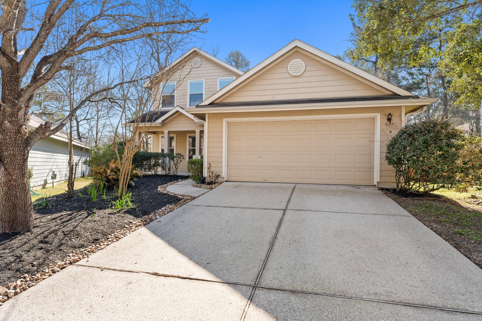6 Druids Glen Place