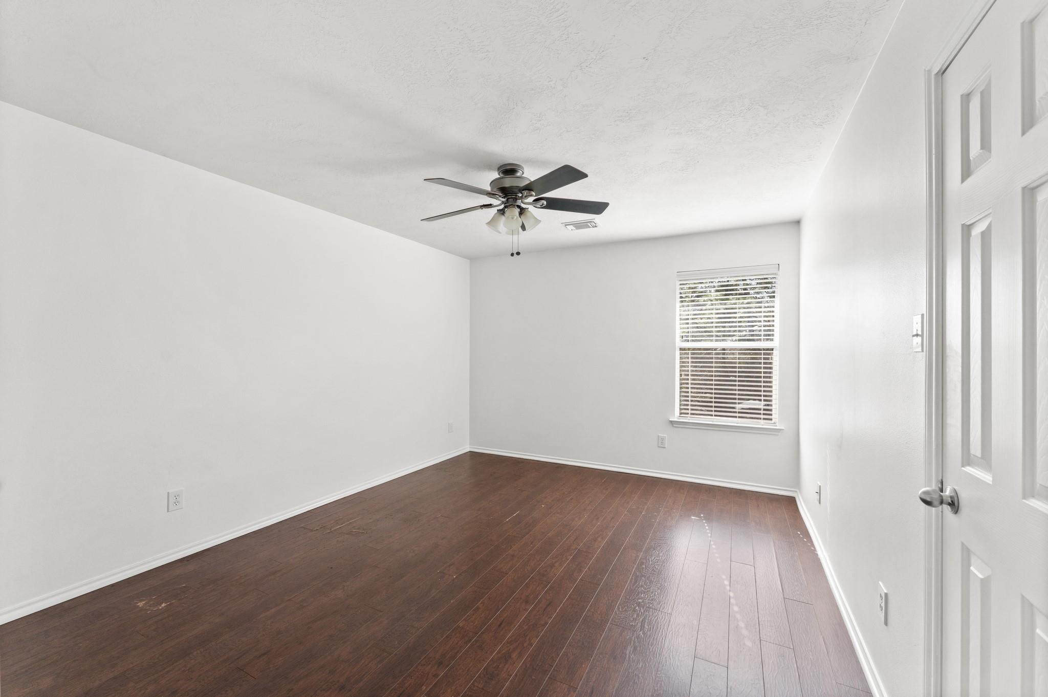 6 Druids Glen Place