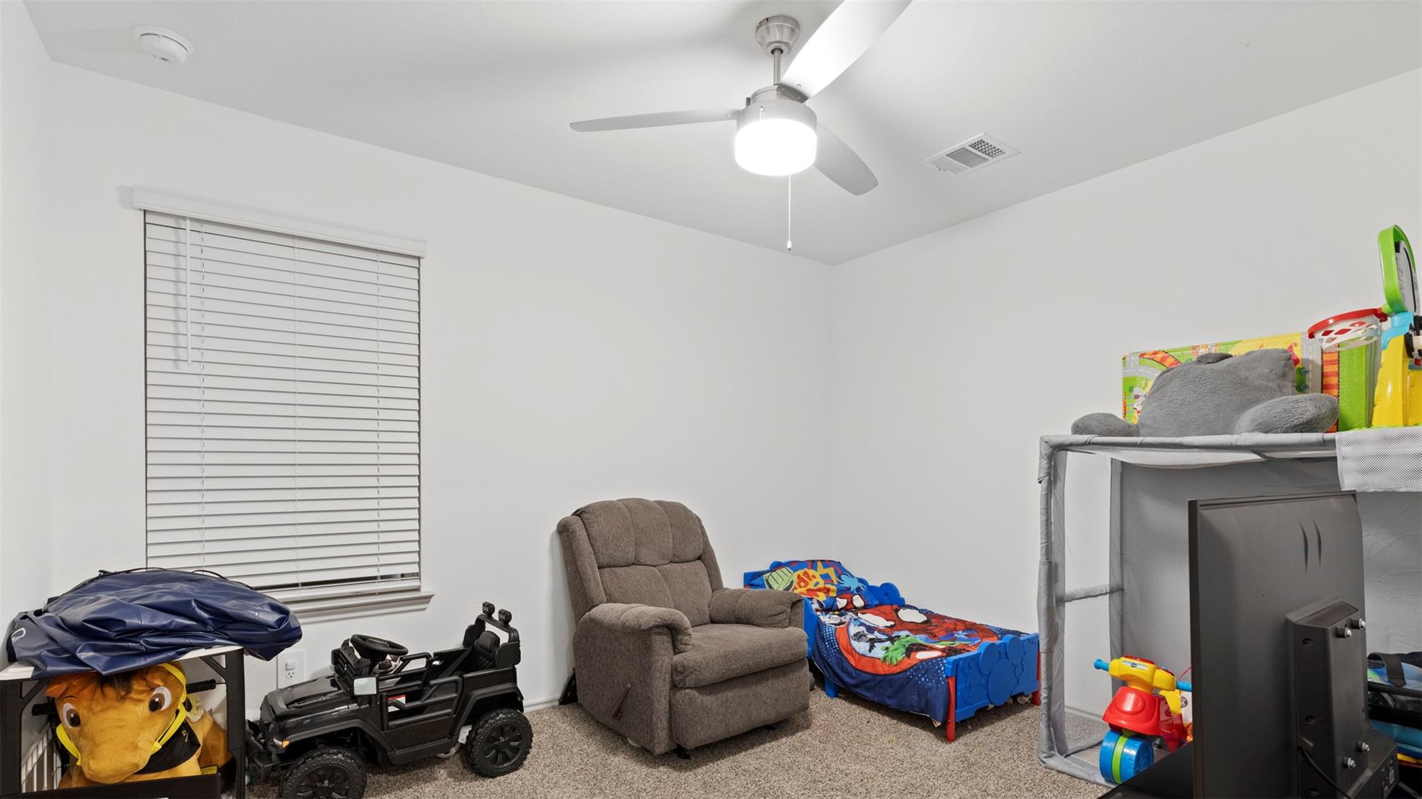 3521 Rockefeller Road