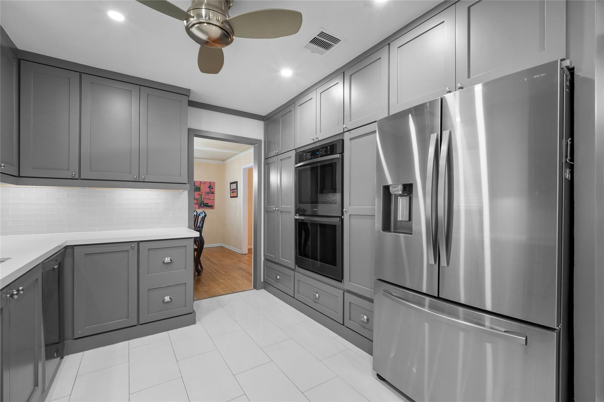 7615 Del Rey Lane