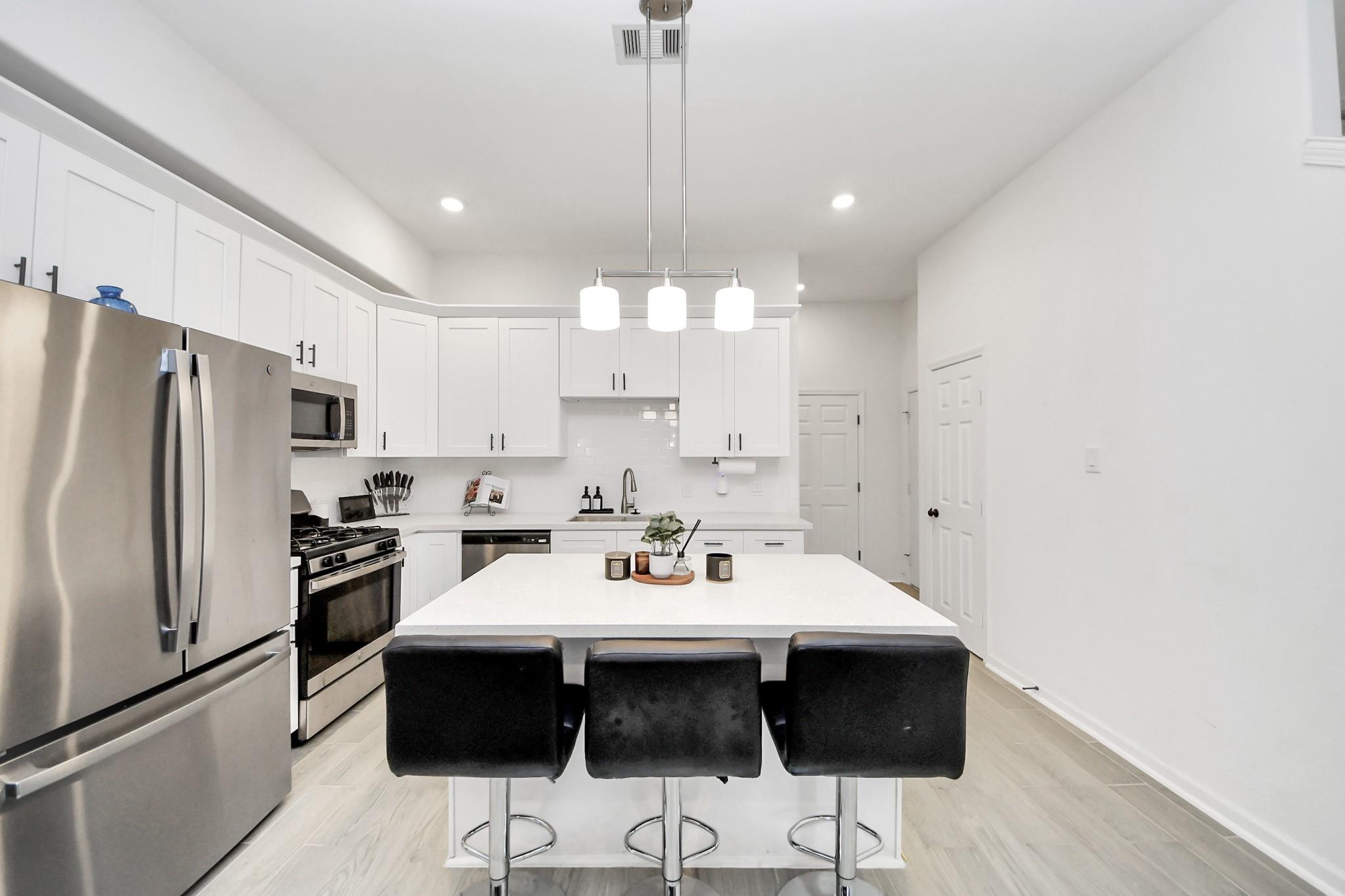 4613 Ireland Street # B