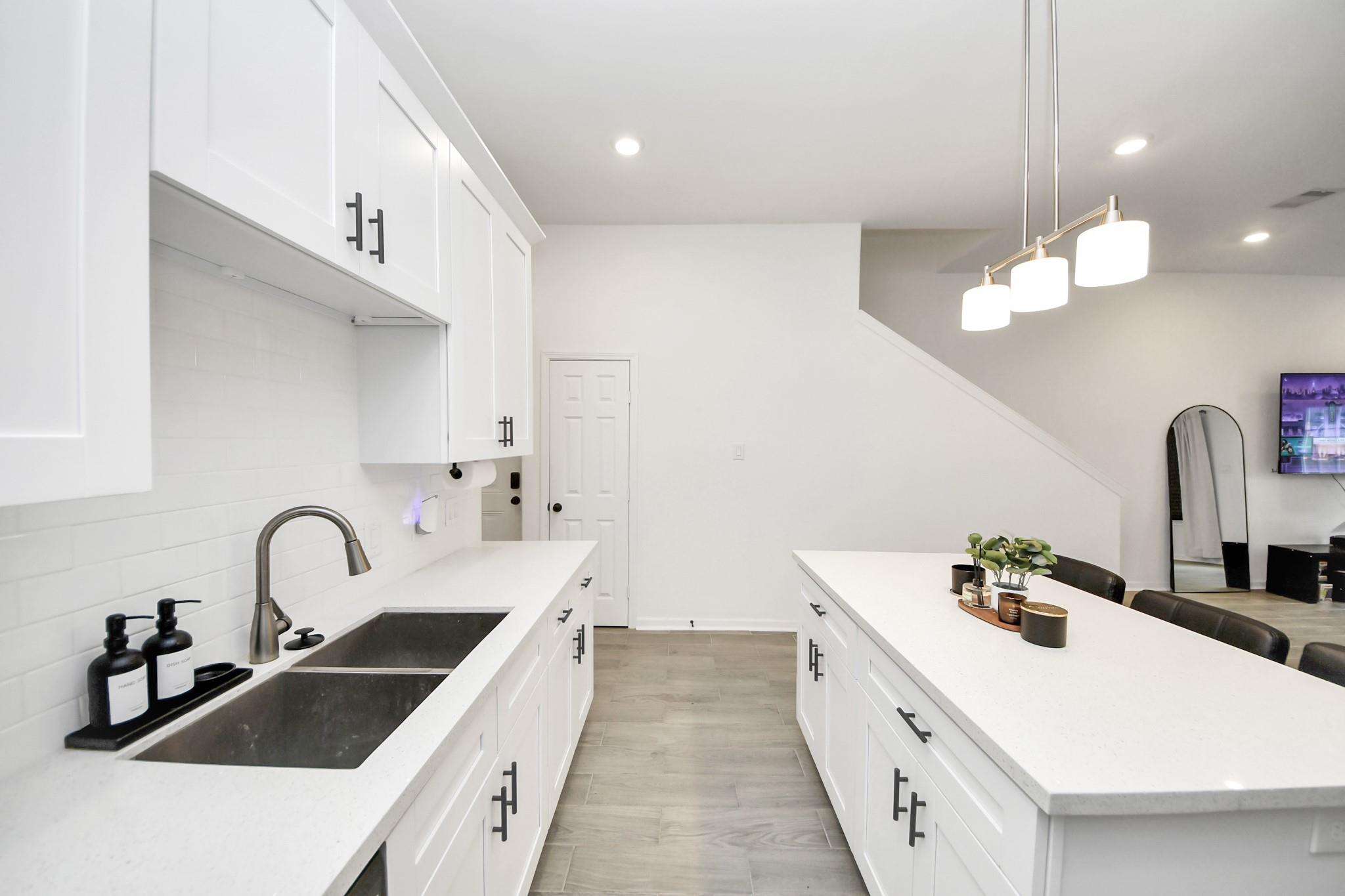 4613 Ireland Street # B