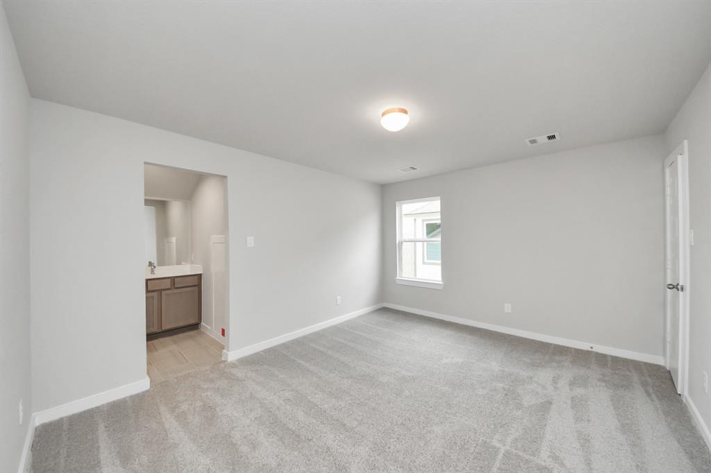 14931 Royal Leaf Drive