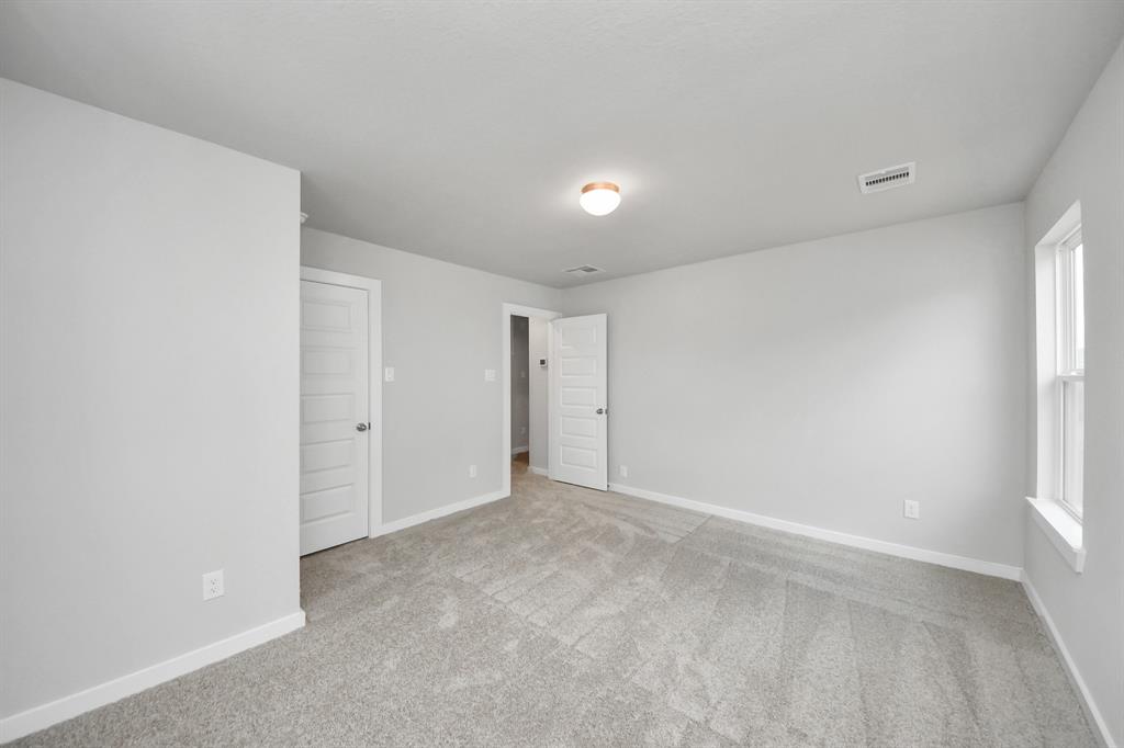 14931 Royal Leaf Drive