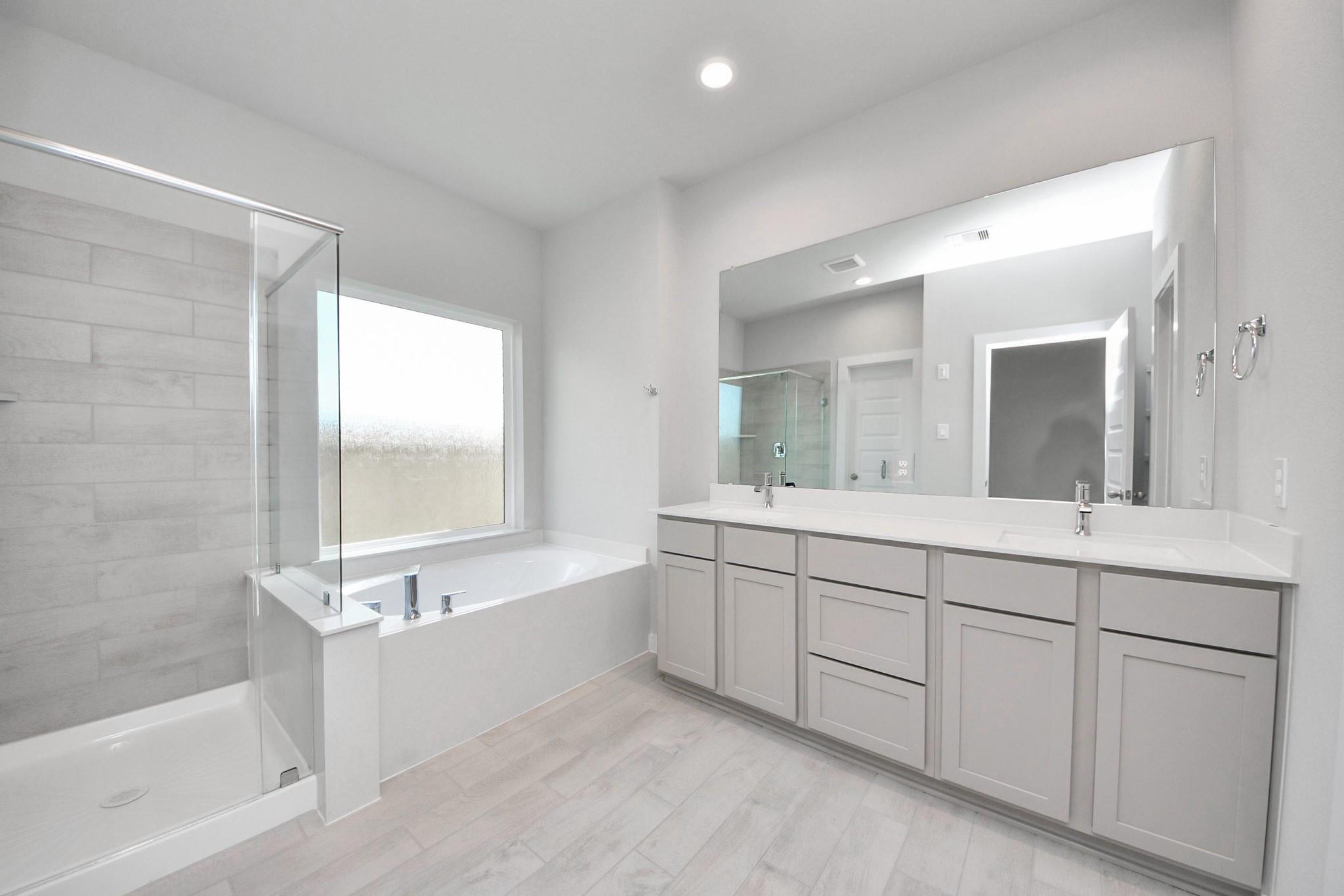 14718 Poplar Lake Trail