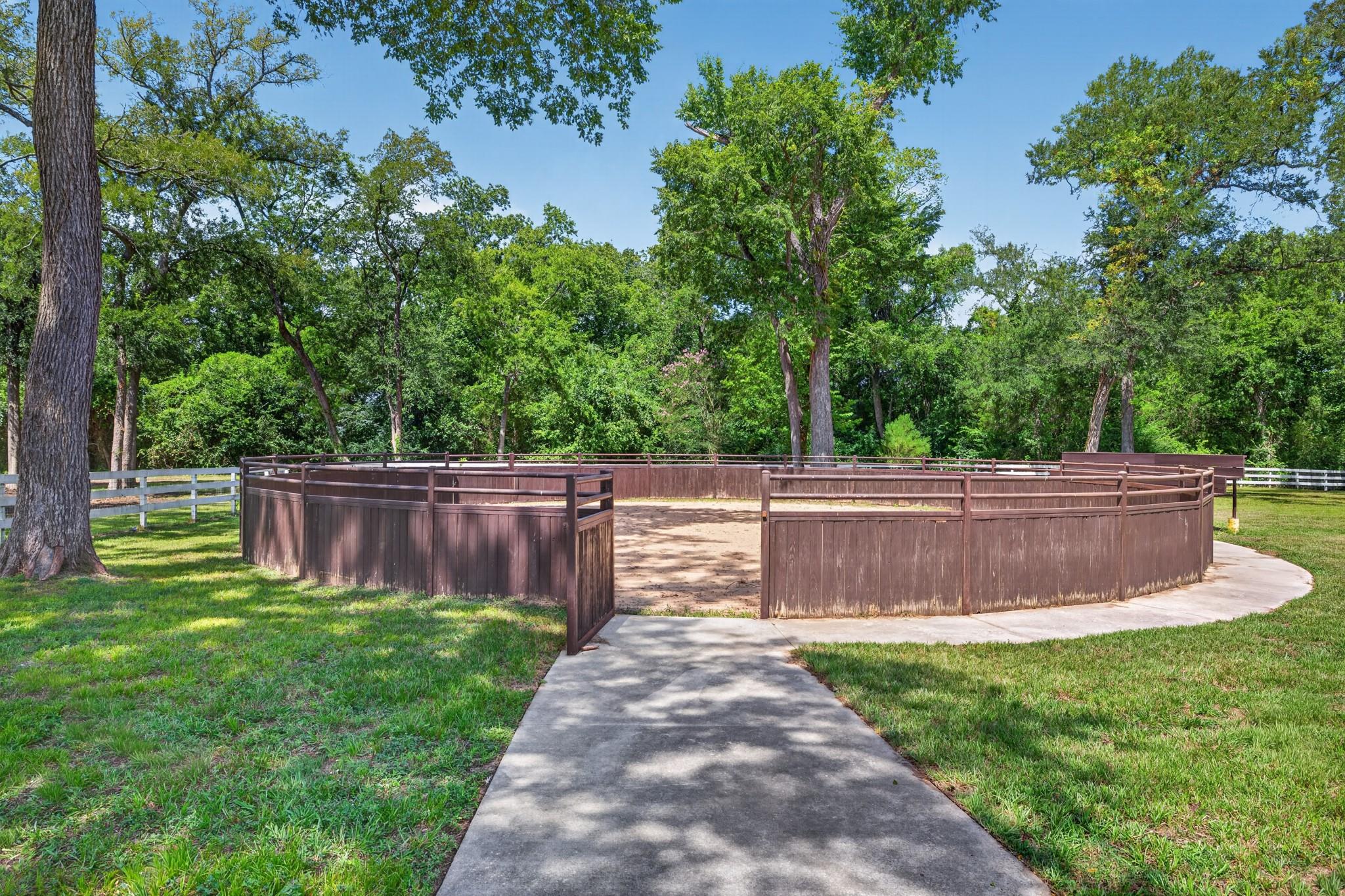 24005 Old Dobbin Plantersville Road