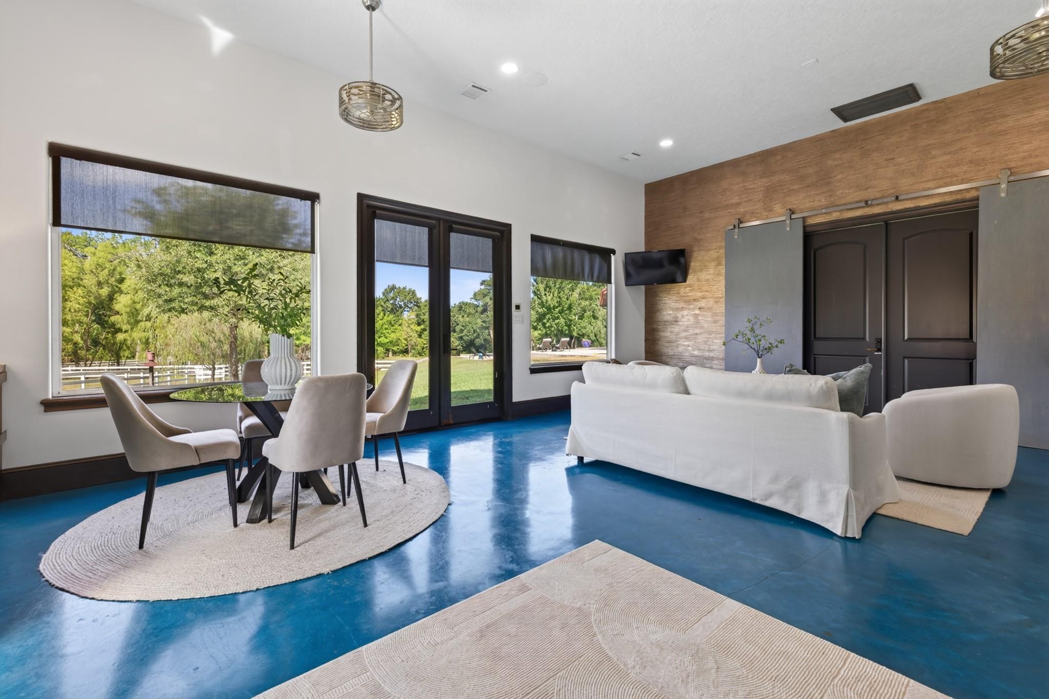 24005 Old Dobbin Plantersville Road