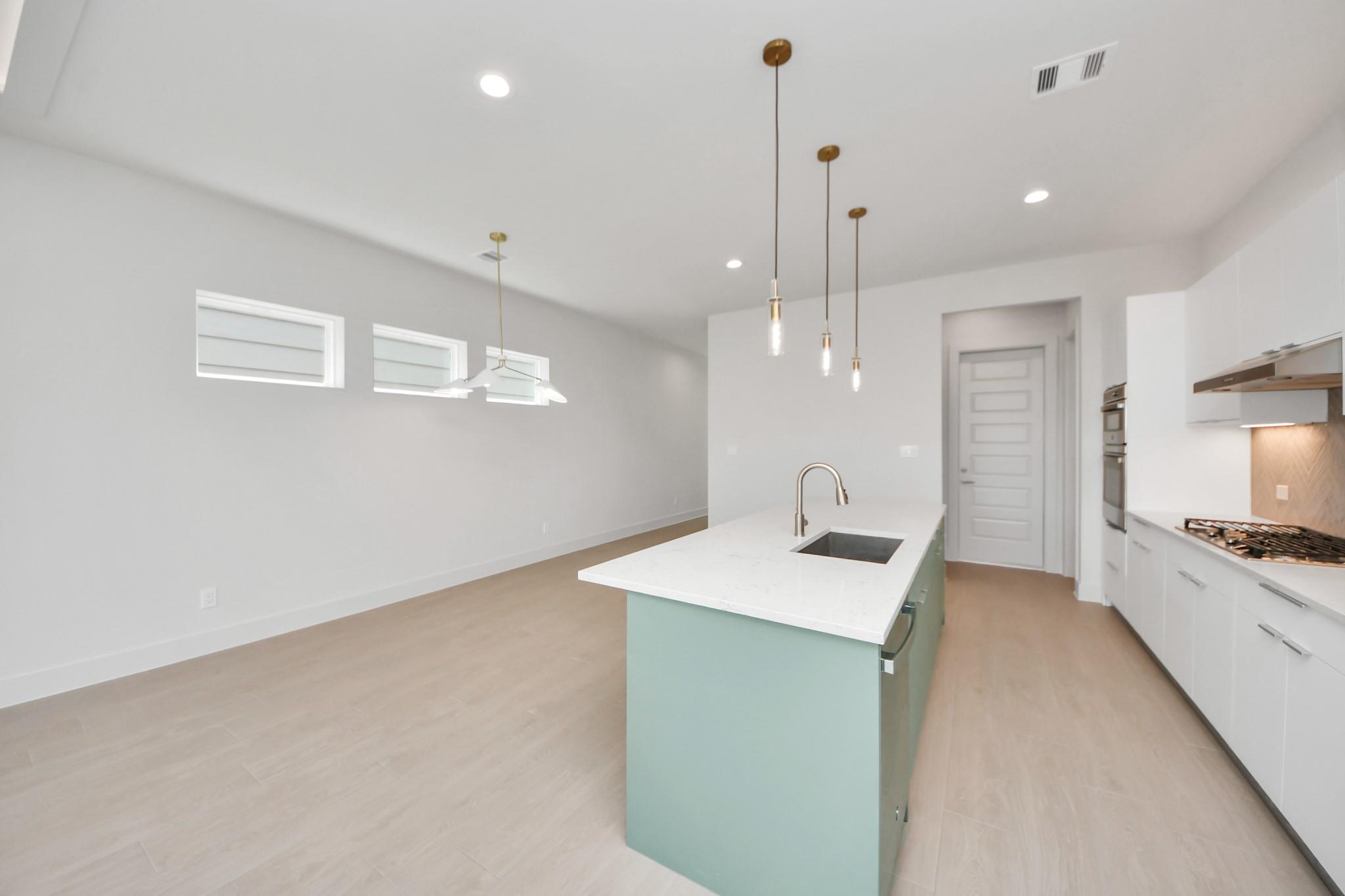 3003A Ventas Drive
