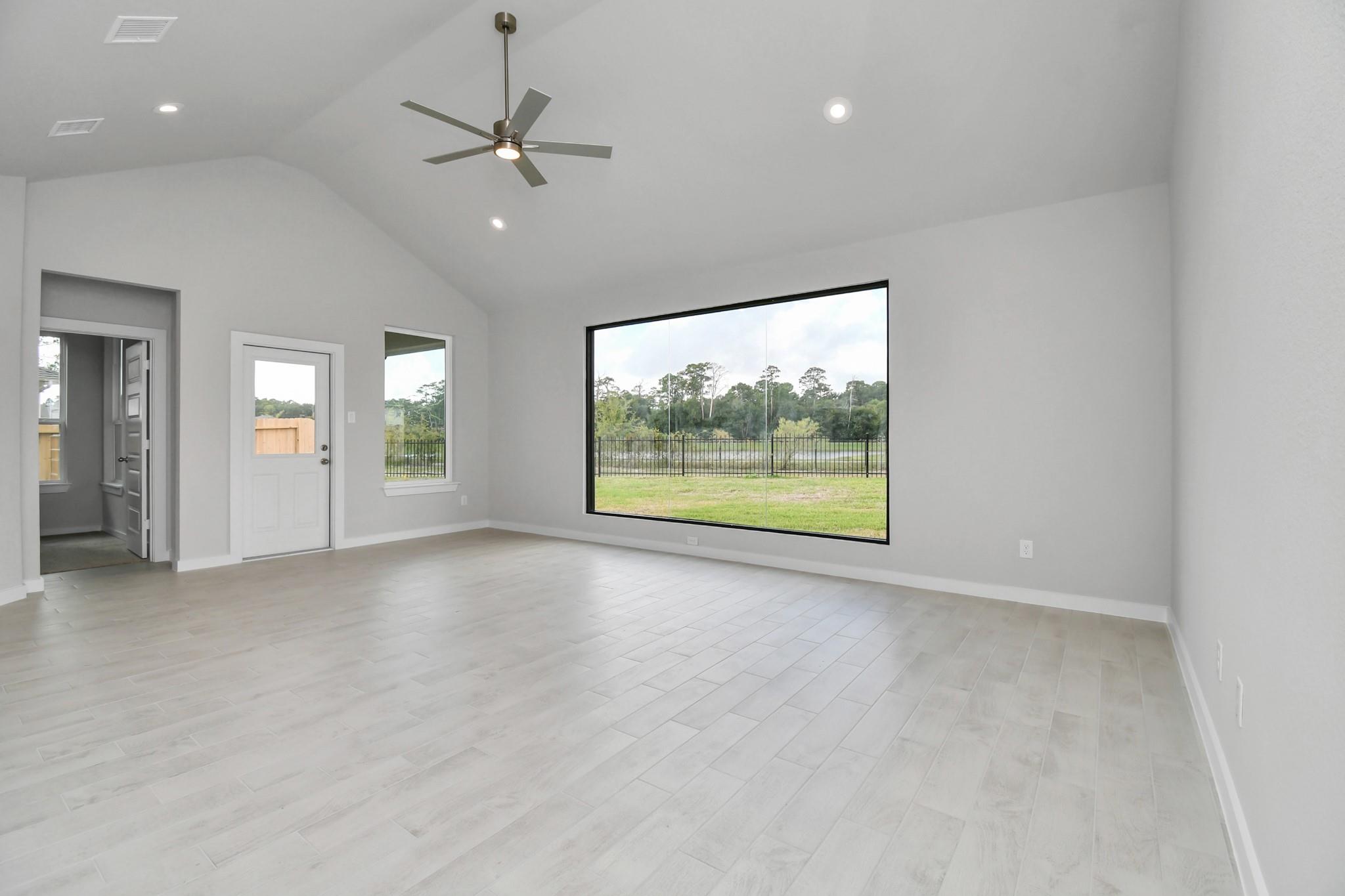 5718 Sandhill Oak Trail