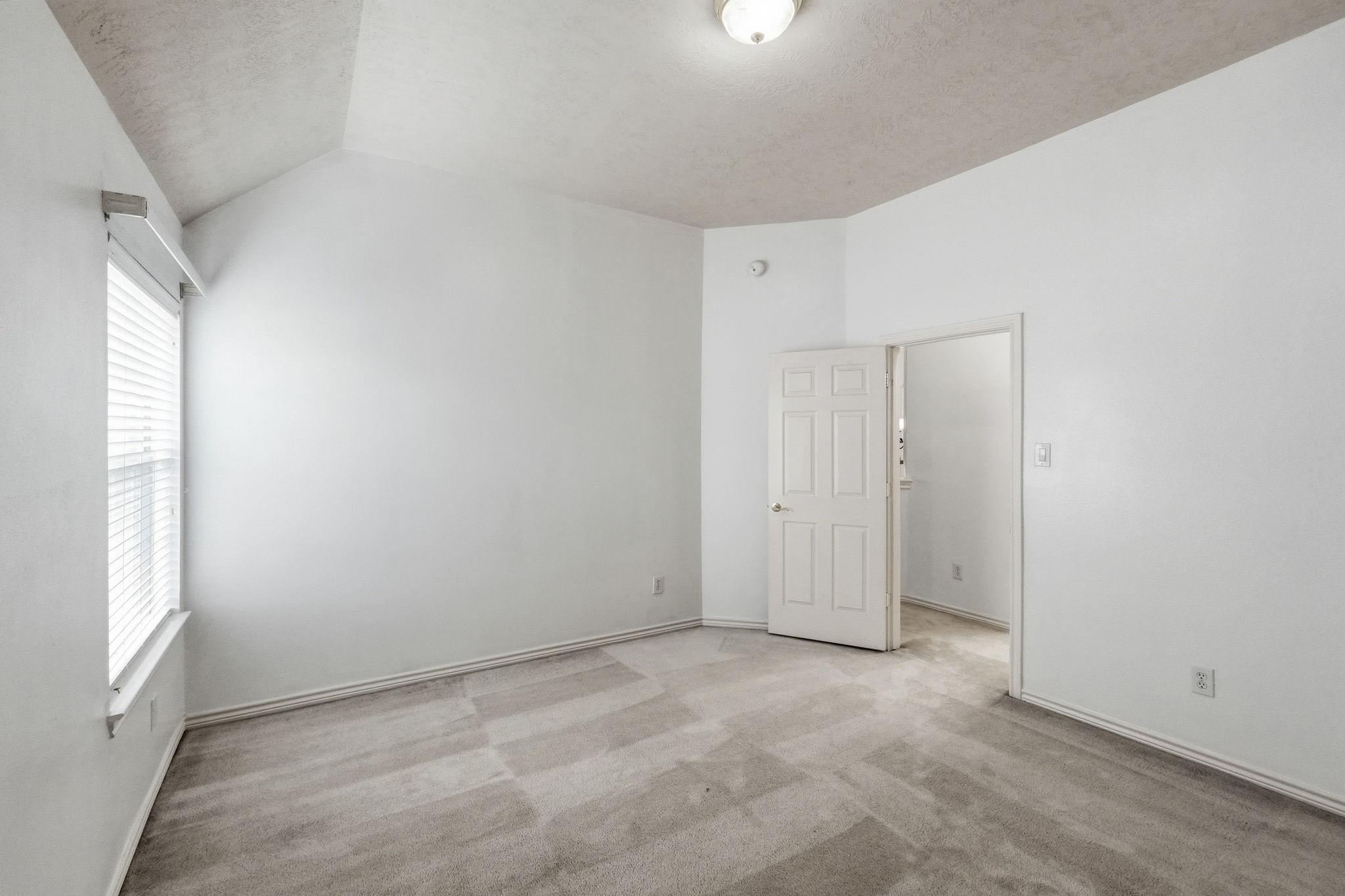 1206 Riverchase Drive