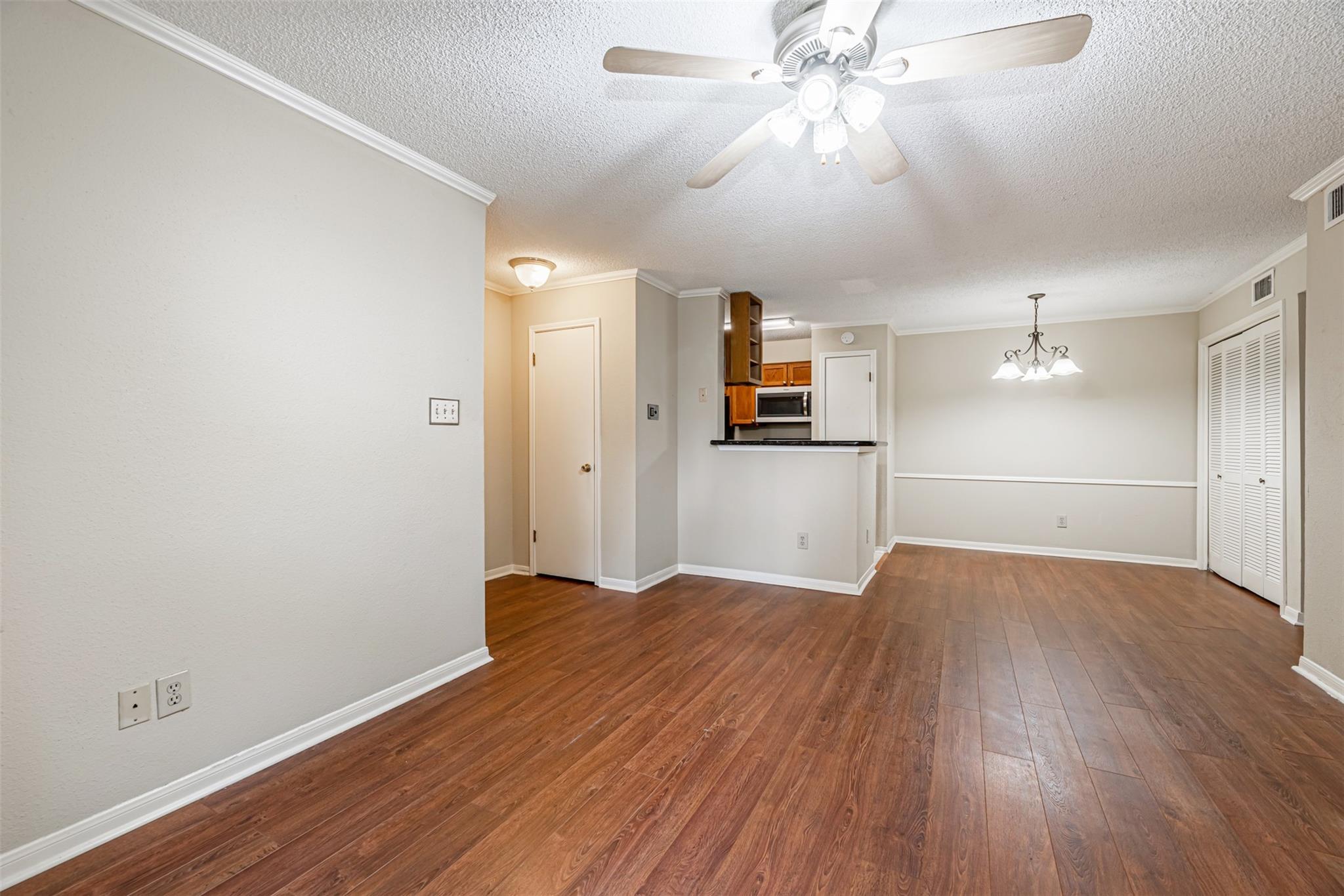 2121 Hepburn Street # 511