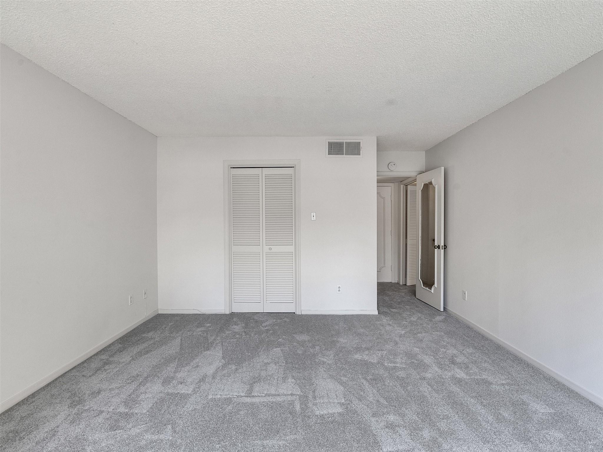 5050 Ambassador Way # 218