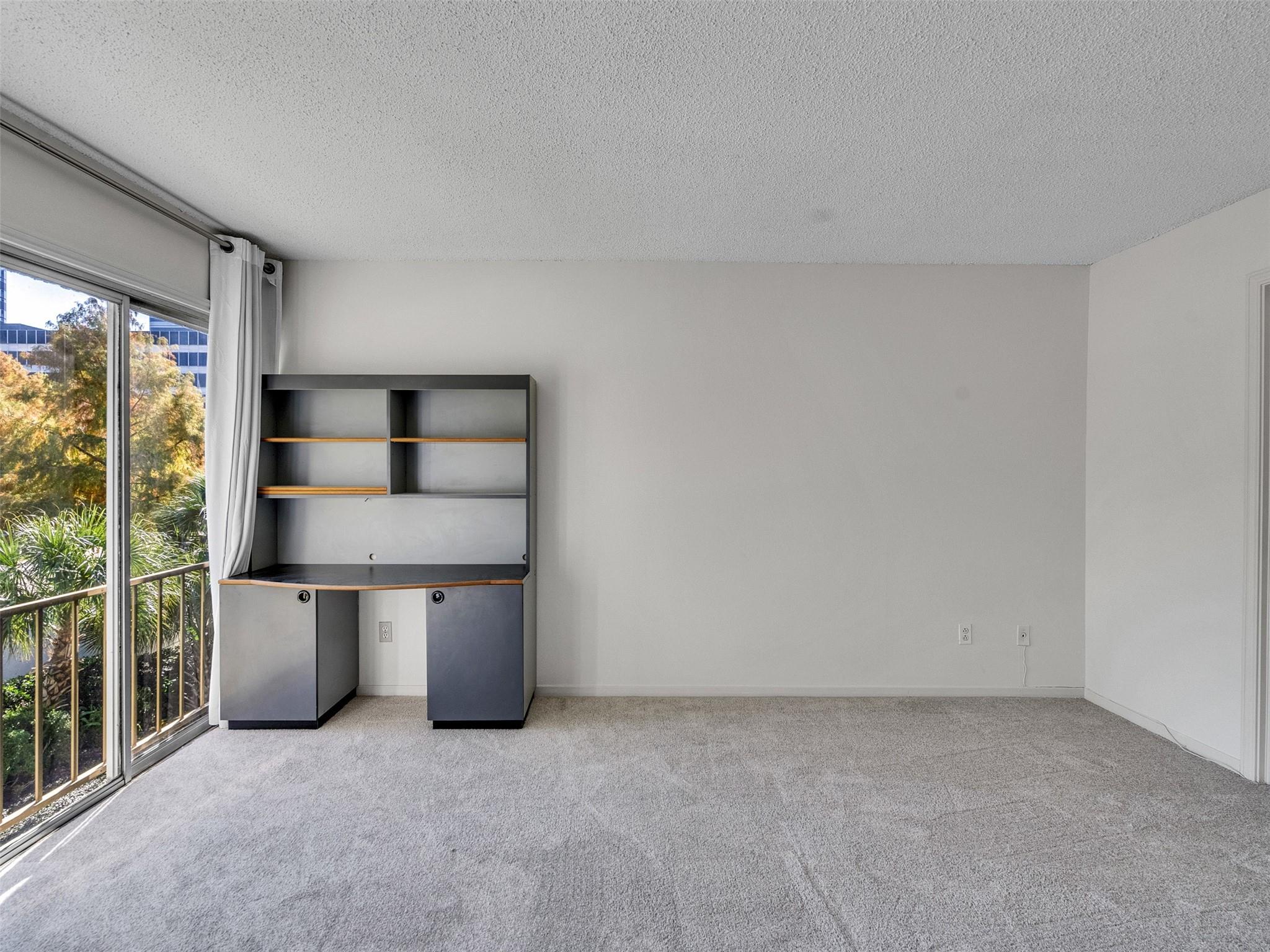 5050 Ambassador Way # 218