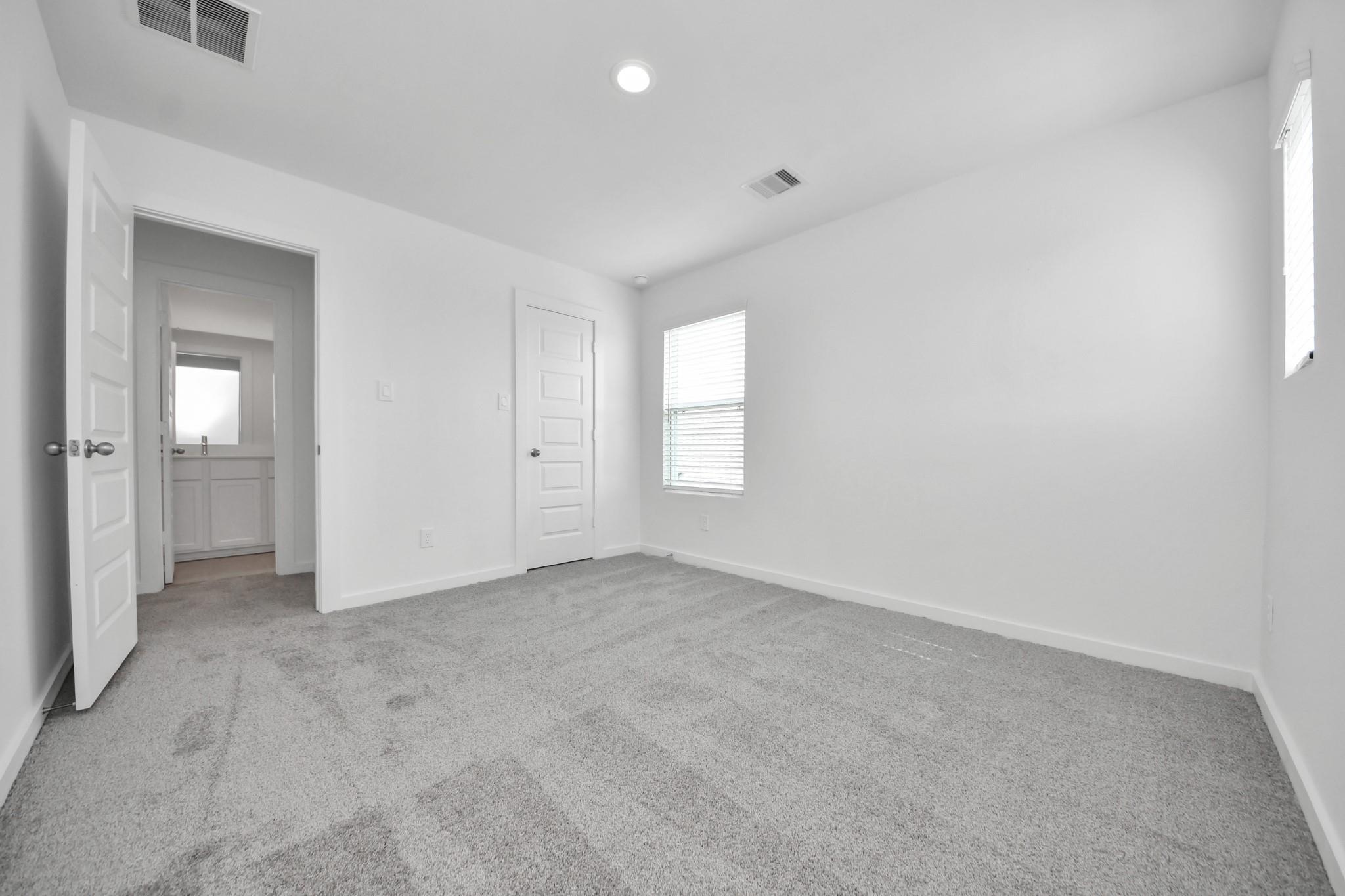 18526 Athena Flower Drive